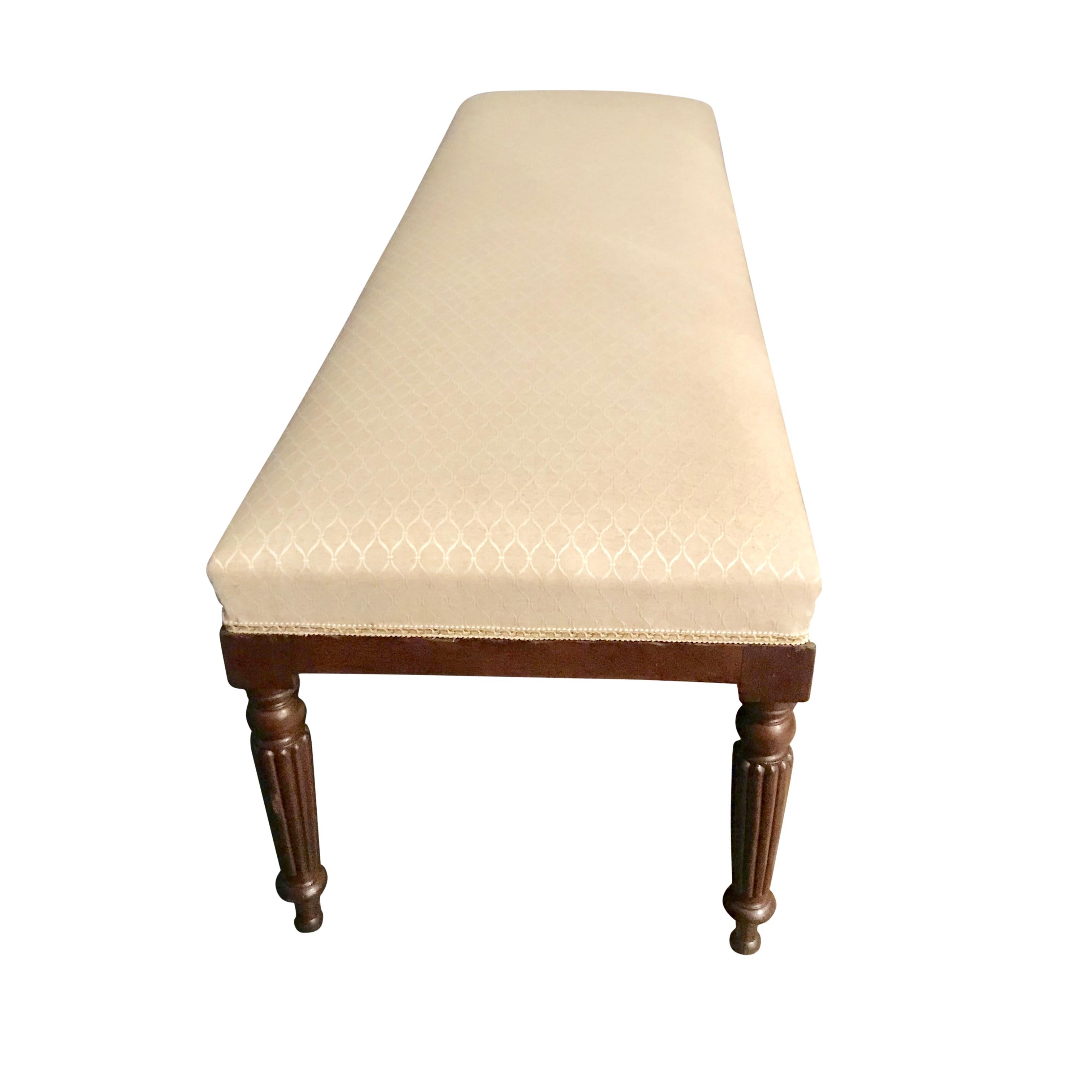 19th century Italian bench recently upholstered
Traditional turned walnut legs
Ideal for the end of a bed.