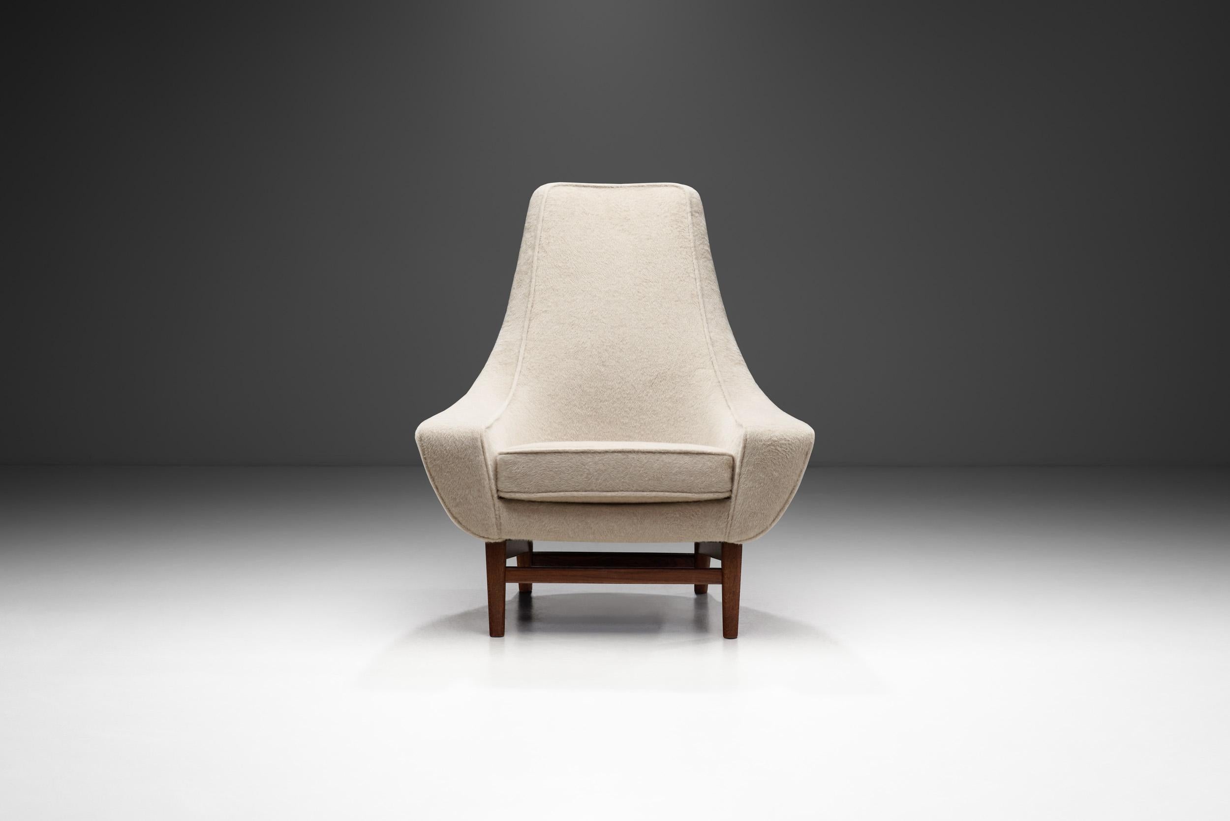 Mid-Century Modern Upholstered Lounge Chair by Folke Jansson for Wincrantz Skövde, Sweden 1960s For Sale