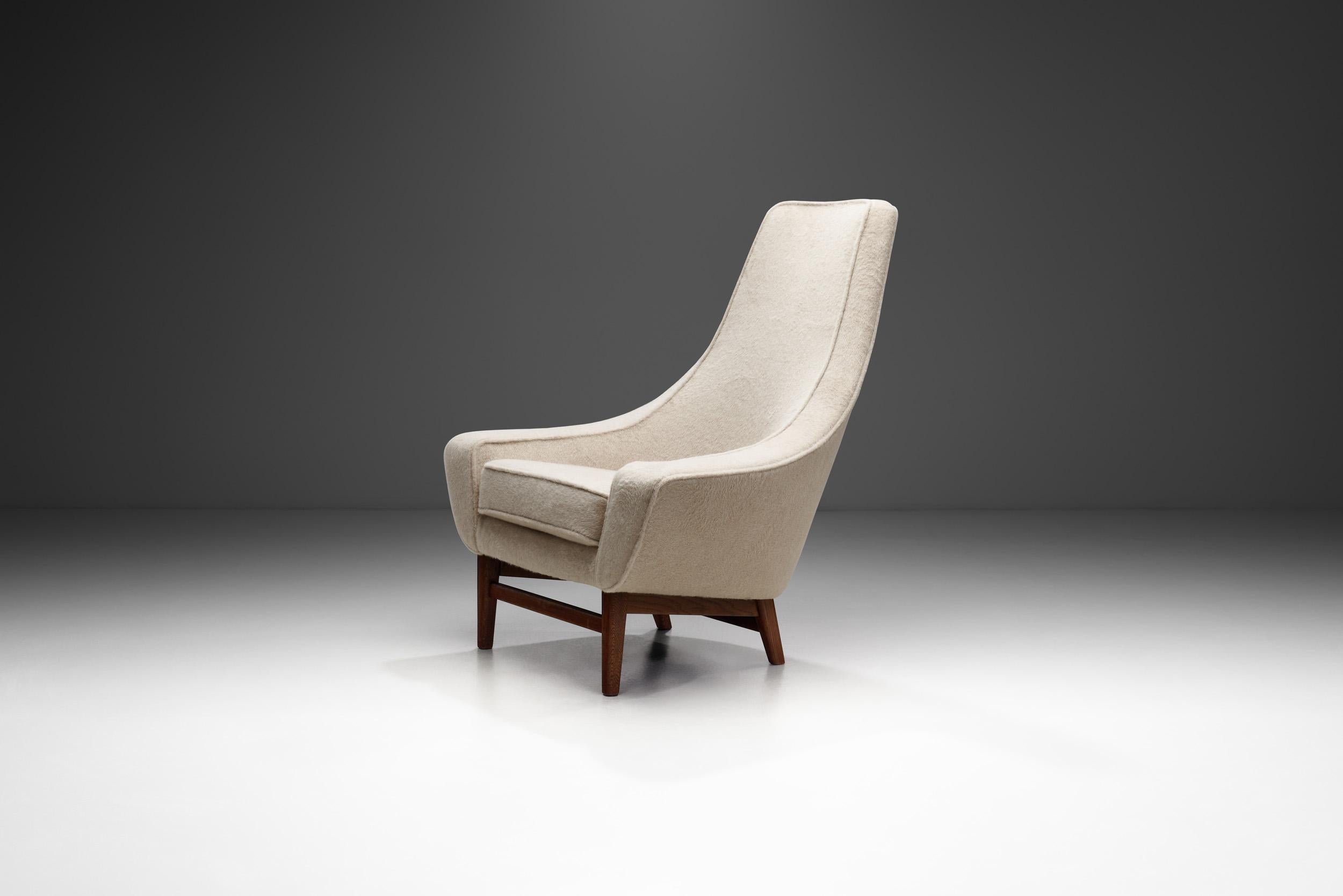 Swedish Upholstered Lounge Chair by Folke Jansson for Wincrantz Skövde, Sweden 1960s For Sale