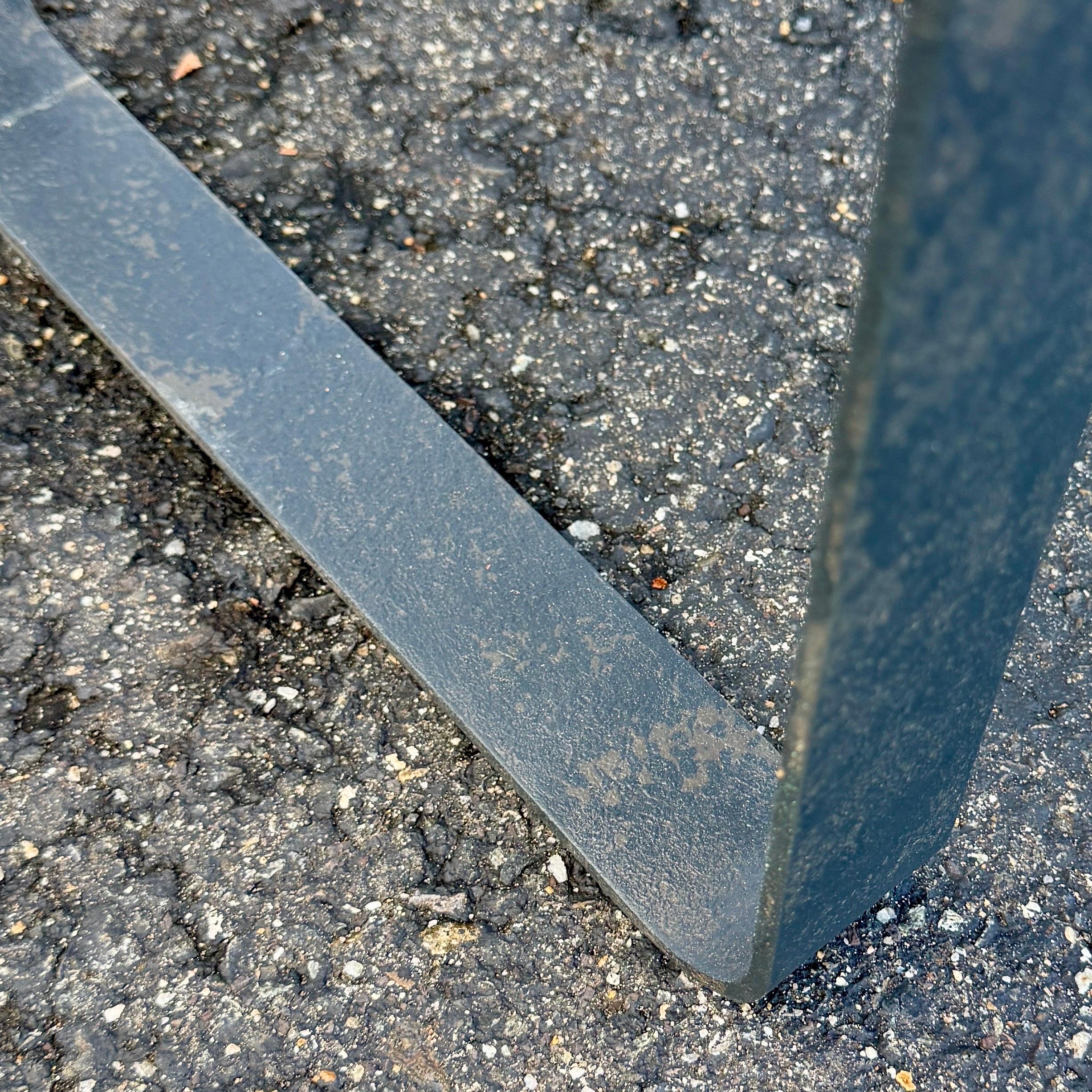 Banc en métal tapissé avec tissu Louis Vuitton, moderne du milieu du siècle dernier en vente 10