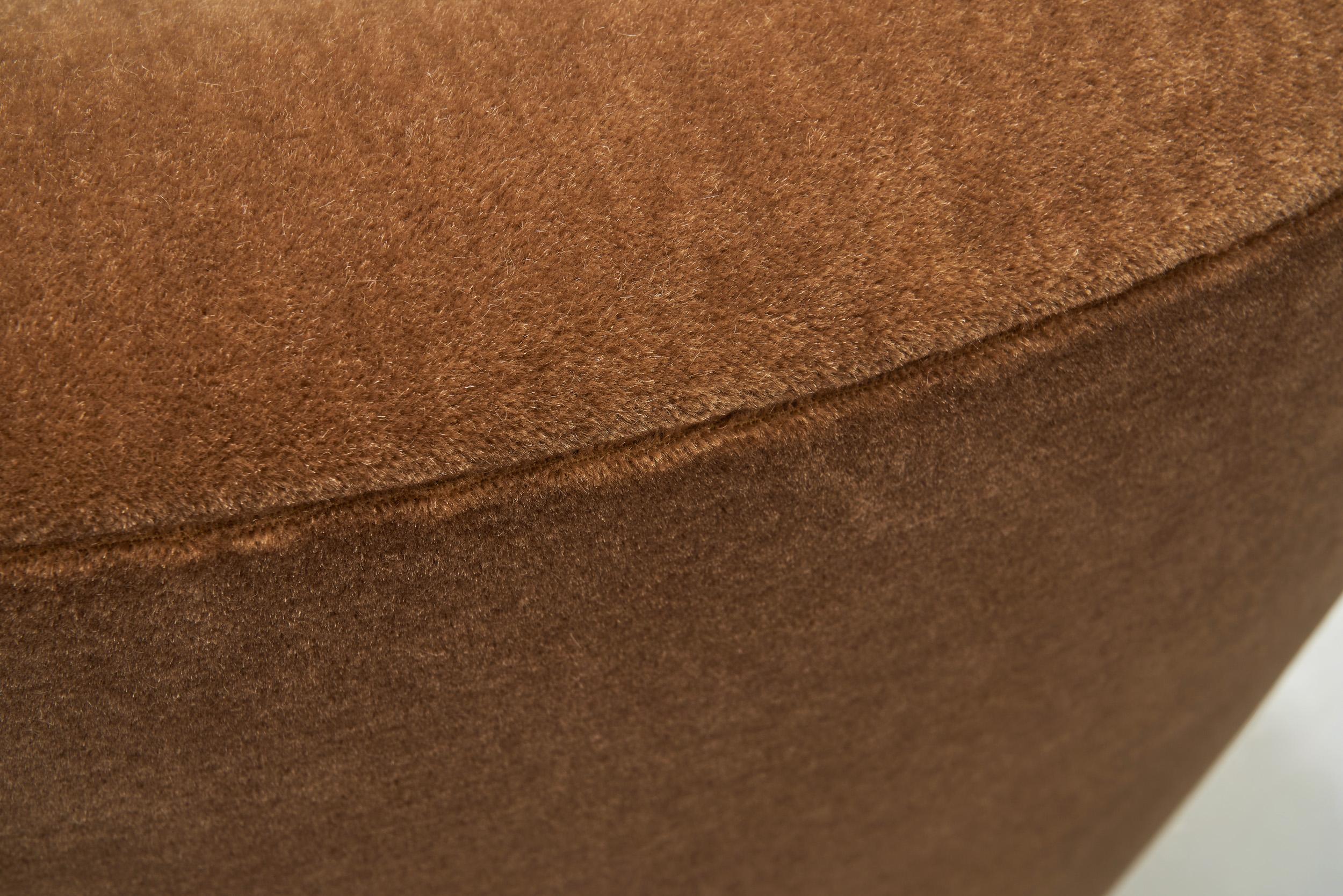 Upholstered Mid-Century Modern Armchair, Europe 20th Century 8