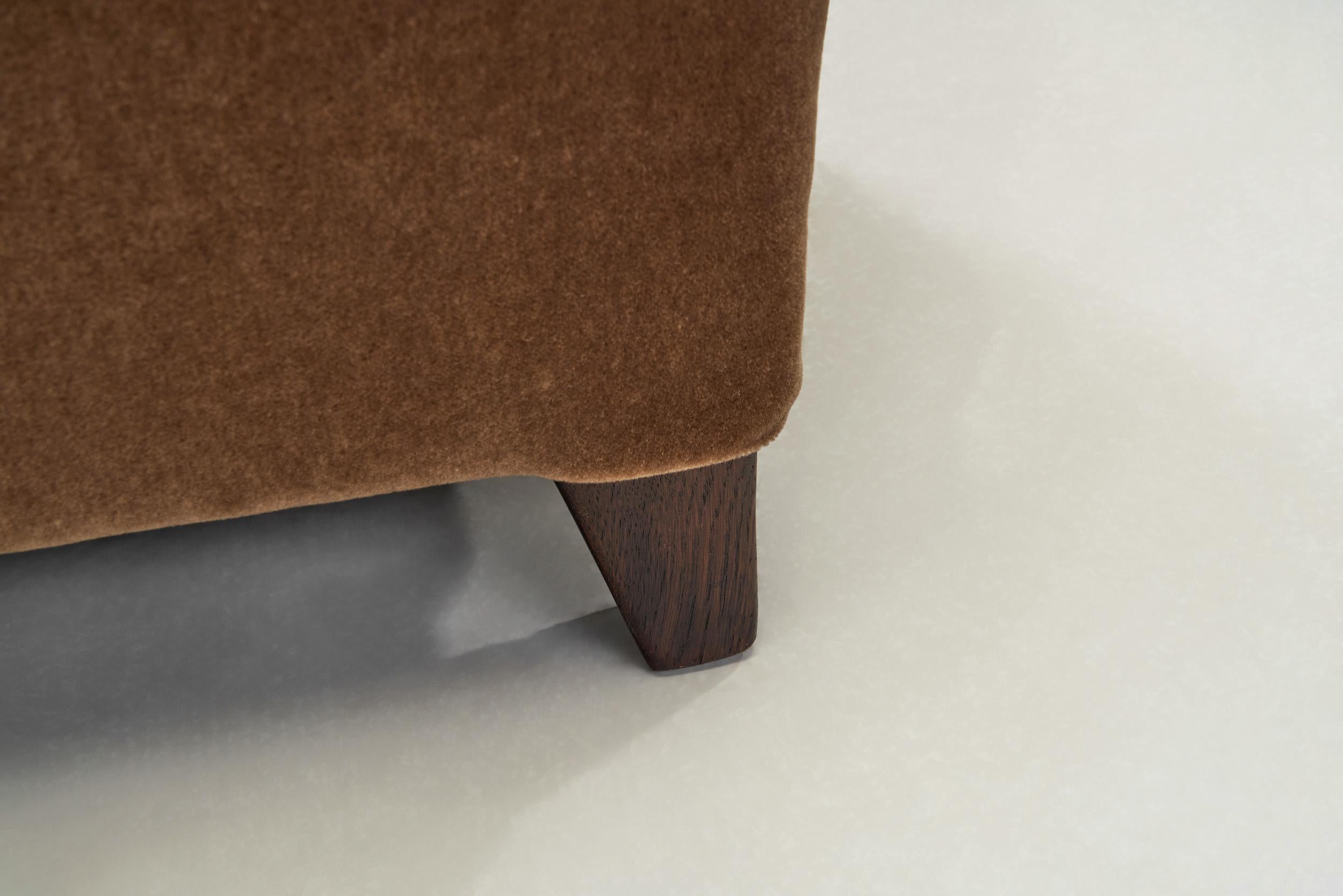 Upholstered Mid-Century Modern Armchair, Europe 20th Century 11