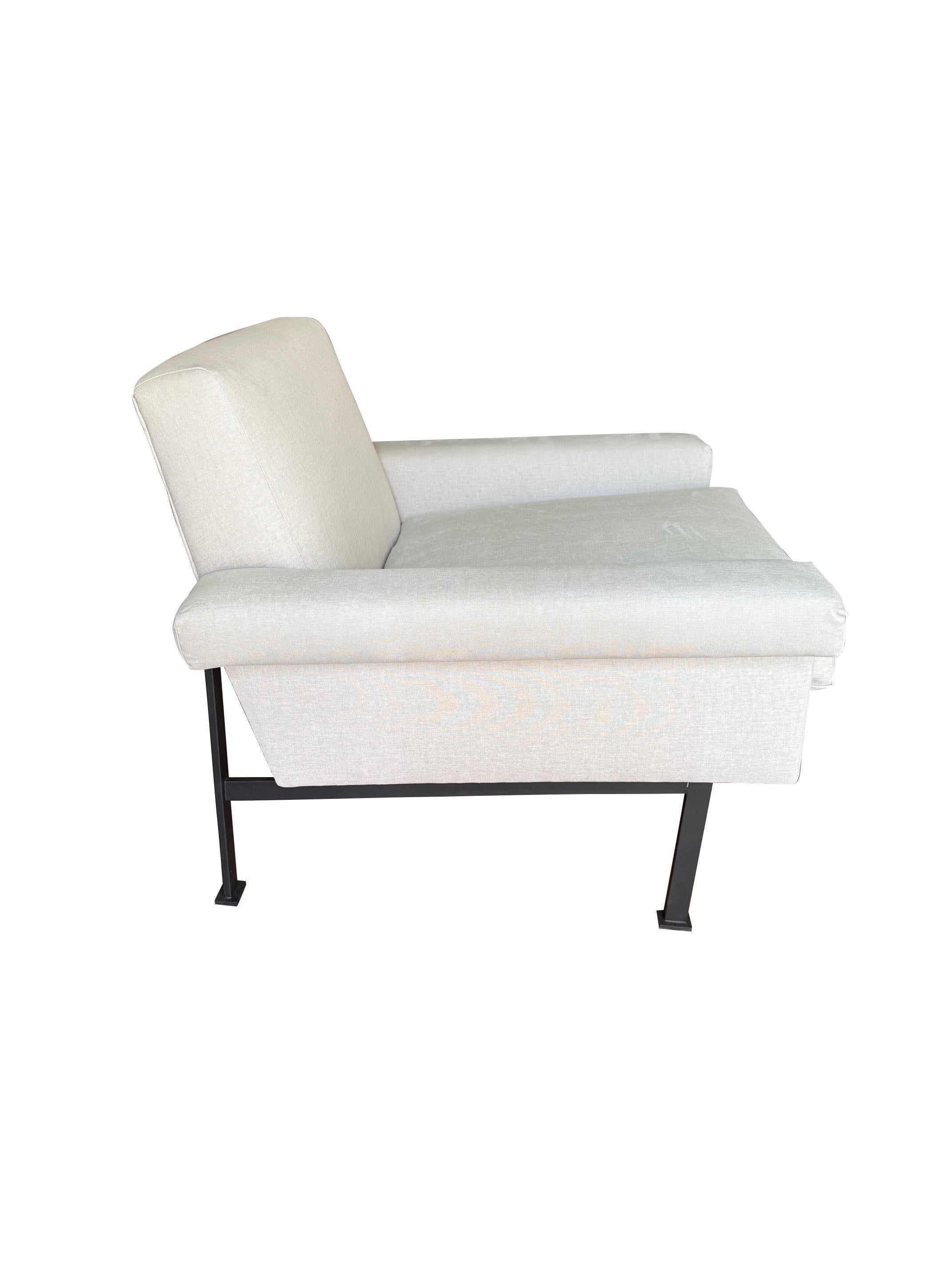 Upholstered Pair Of Tubular Metal Frame Side Chairs, Italy, Mid Century (Italienisch) im Angebot
