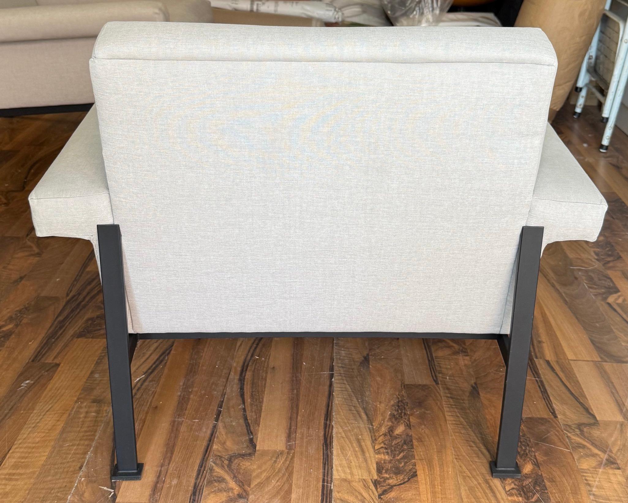 Upholstered Pair Of Tubular Metal Frame Side Chairs, Italy, Mid Century (20. Jahrhundert) im Angebot