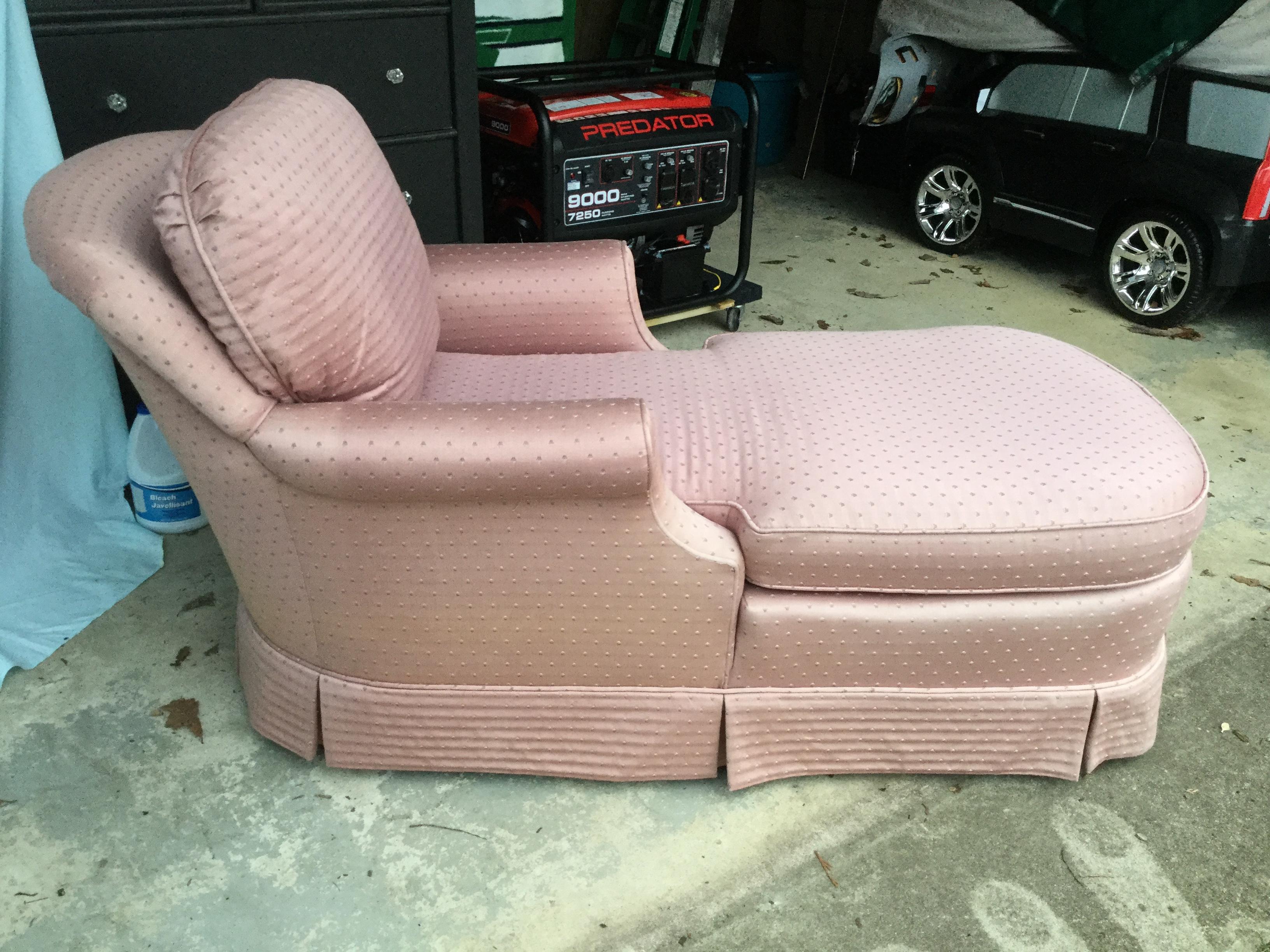 Upholstered Pink Skirted Chaise For Sale at 1stDibs