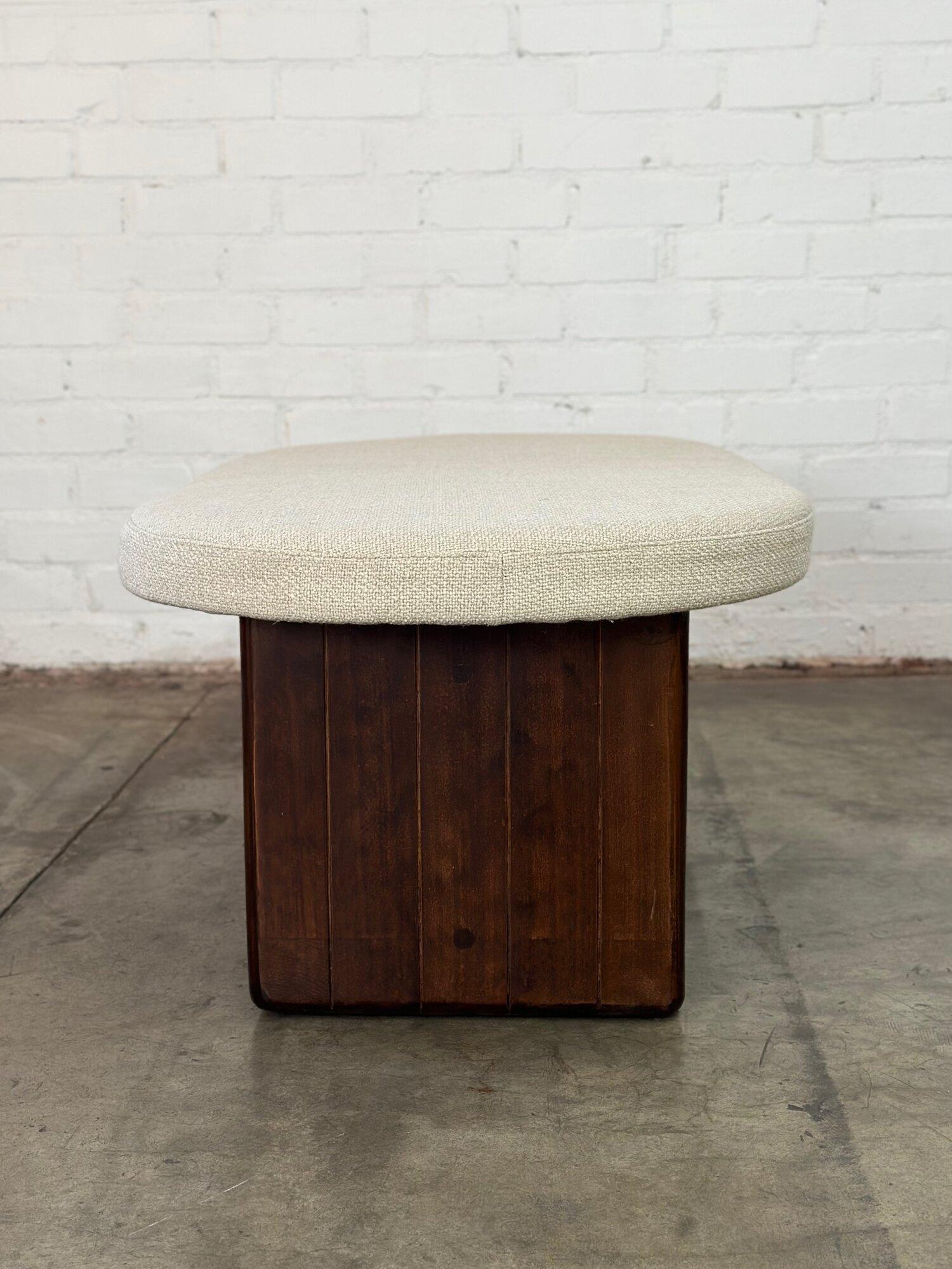 Upholstered racetrack coffee table handcrafted For Sale 3