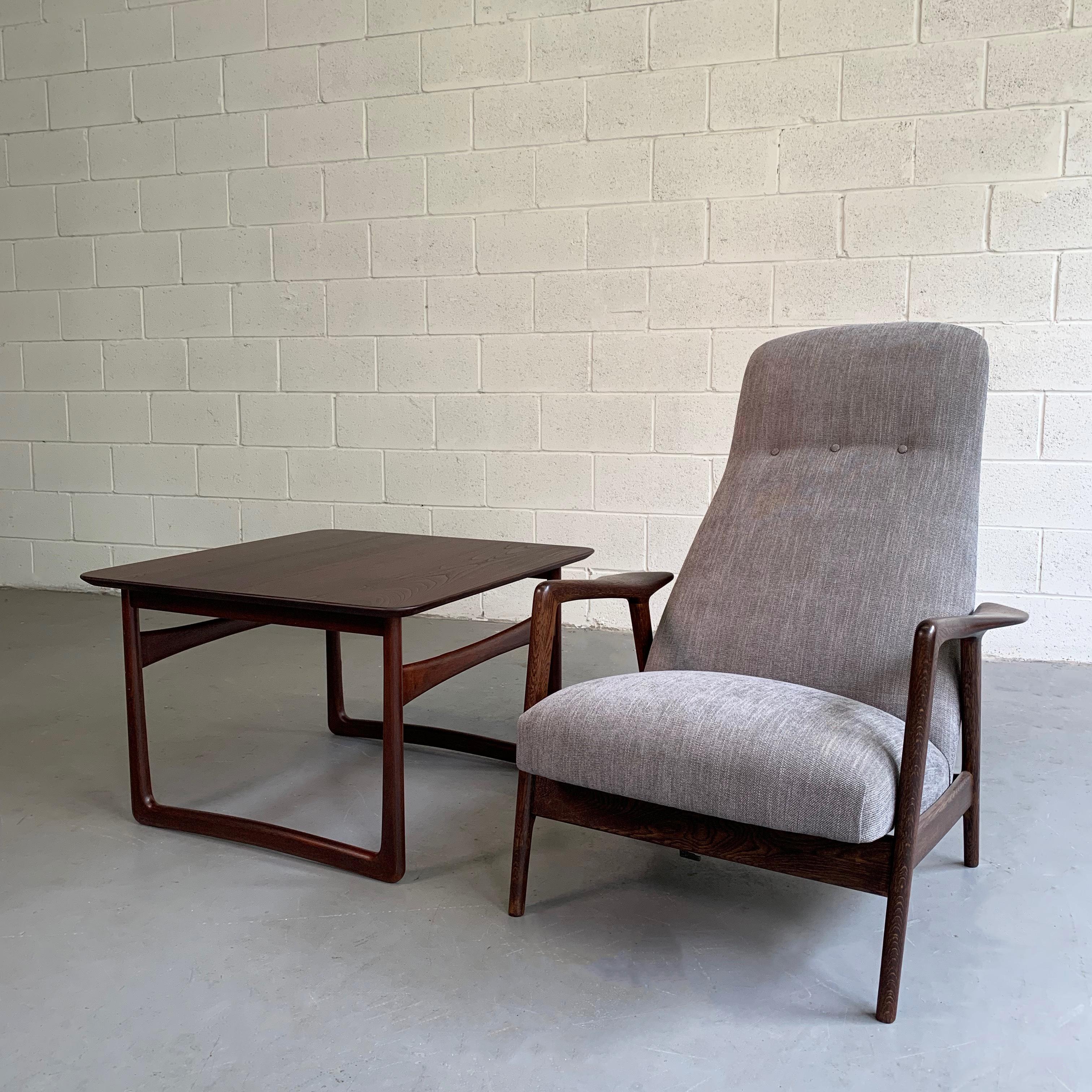 Upholstered Reclining Oak Lounge Chair by Yngve Ekström for Pastoe In Good Condition In Brooklyn, NY