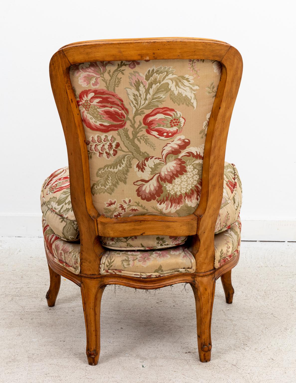 Upholstered Slipper Chair with Quilted Fabric In Good Condition In Stamford, CT