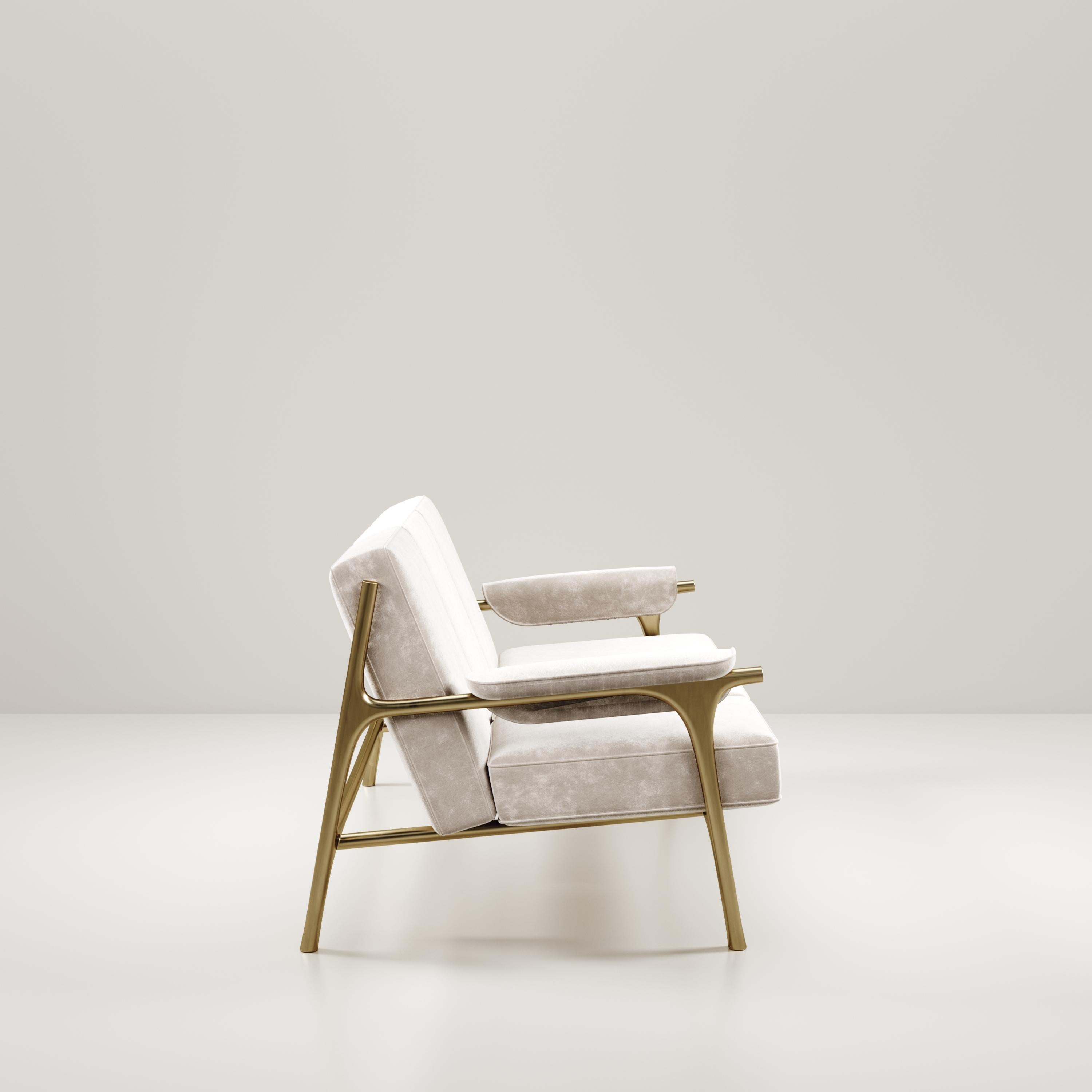 Gepolstertes Sofa mit Messingdetails von R&Y Augousti (Art déco) im Angebot
