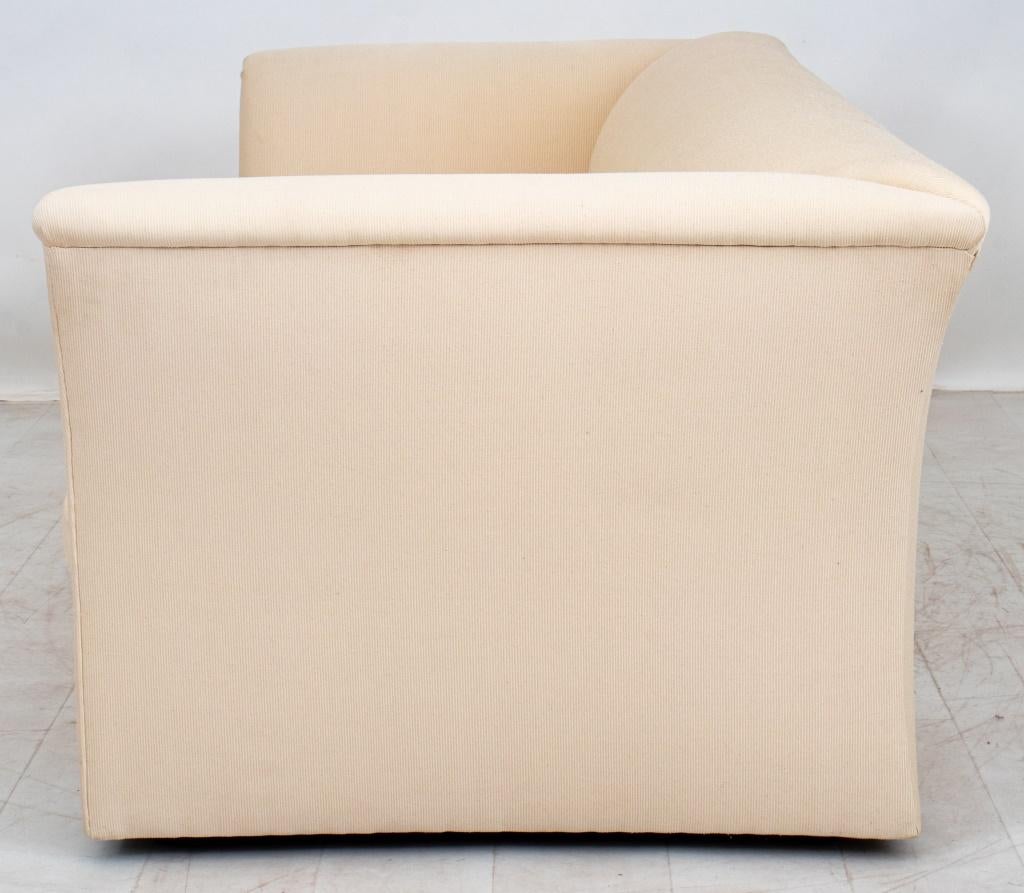 Gepolstertes Zweisitzer-Sofa, 20. Jahrhundert (Polster)