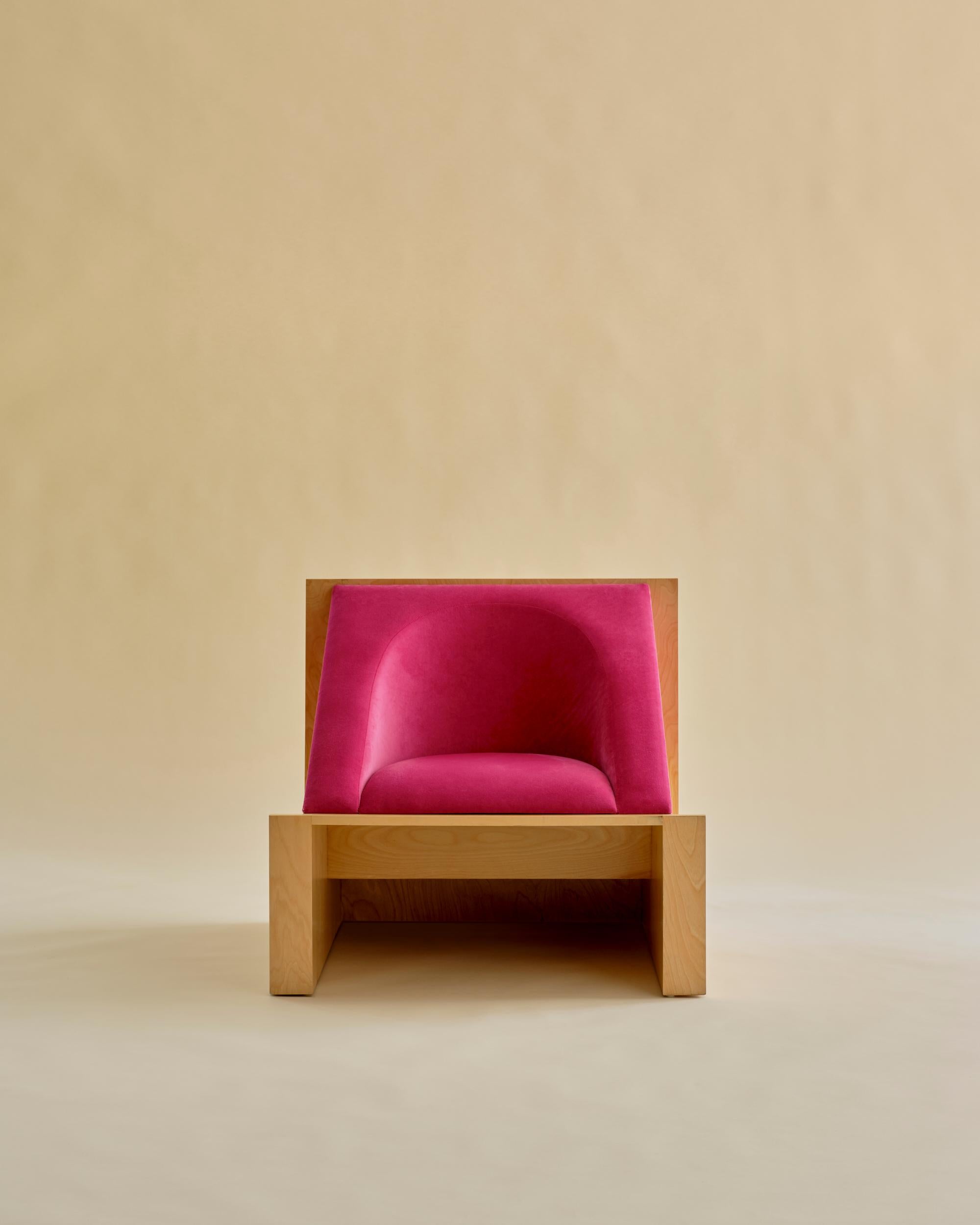 Contemporary Upholstered, Wood-Framed Perception Lounge Chair by Known Work For Sale