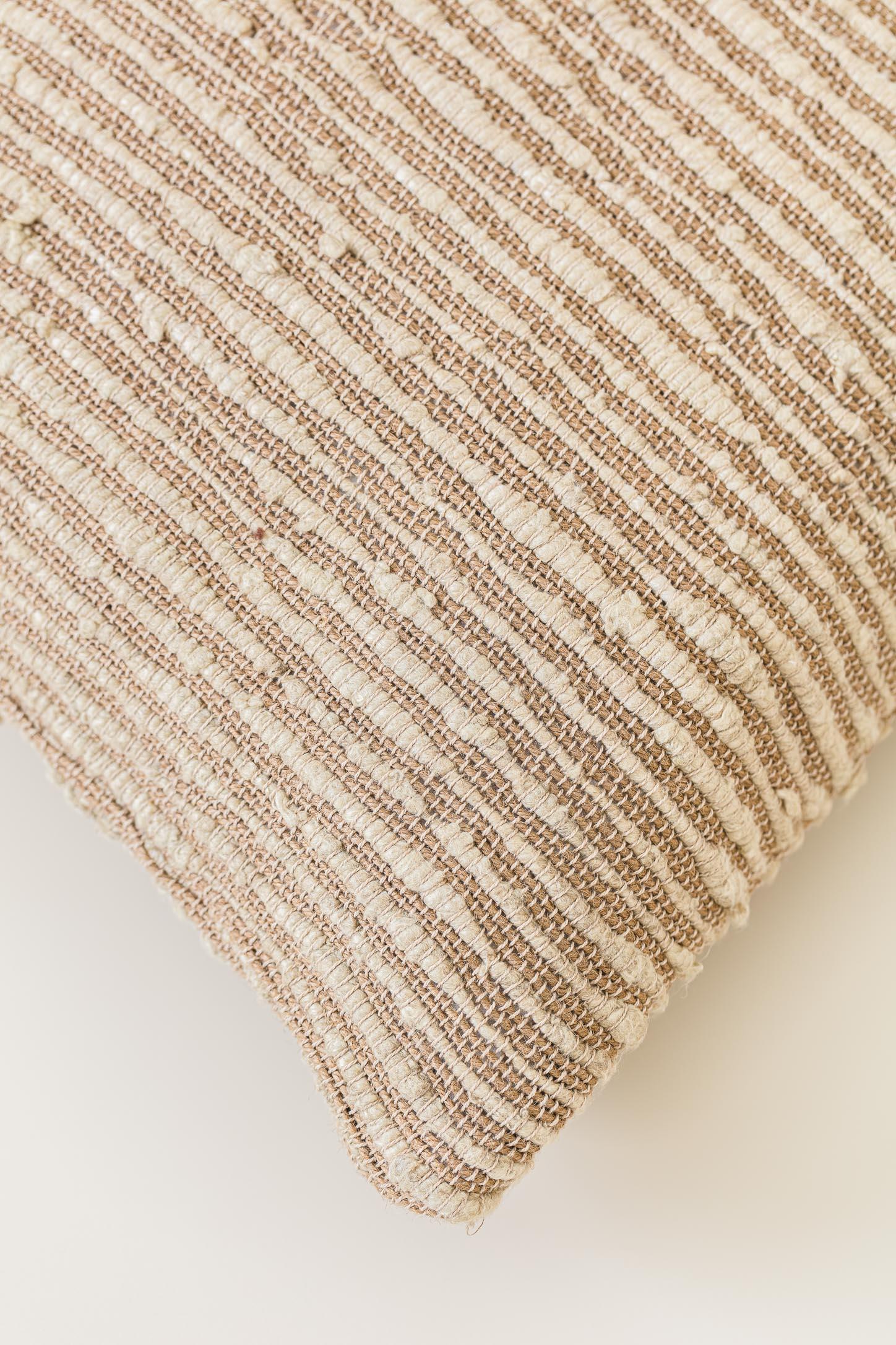 Brasiliano Cuscino da tappezzeria Nozes di Bossa Home Collection, 2023 in vendita