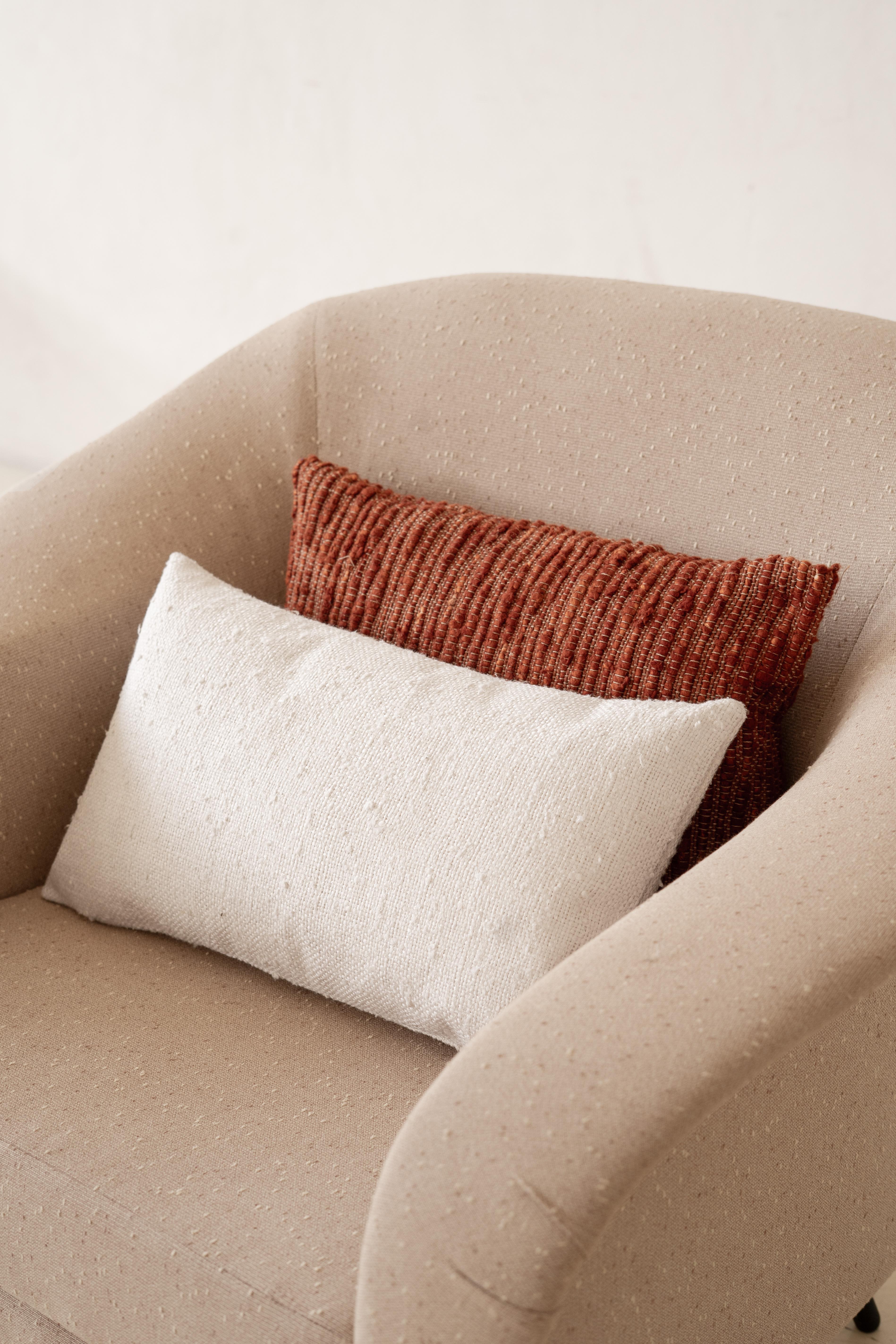 Brasiliano Cuscino imbottito Off White di Bossa Home Collection, 2025 in vendita