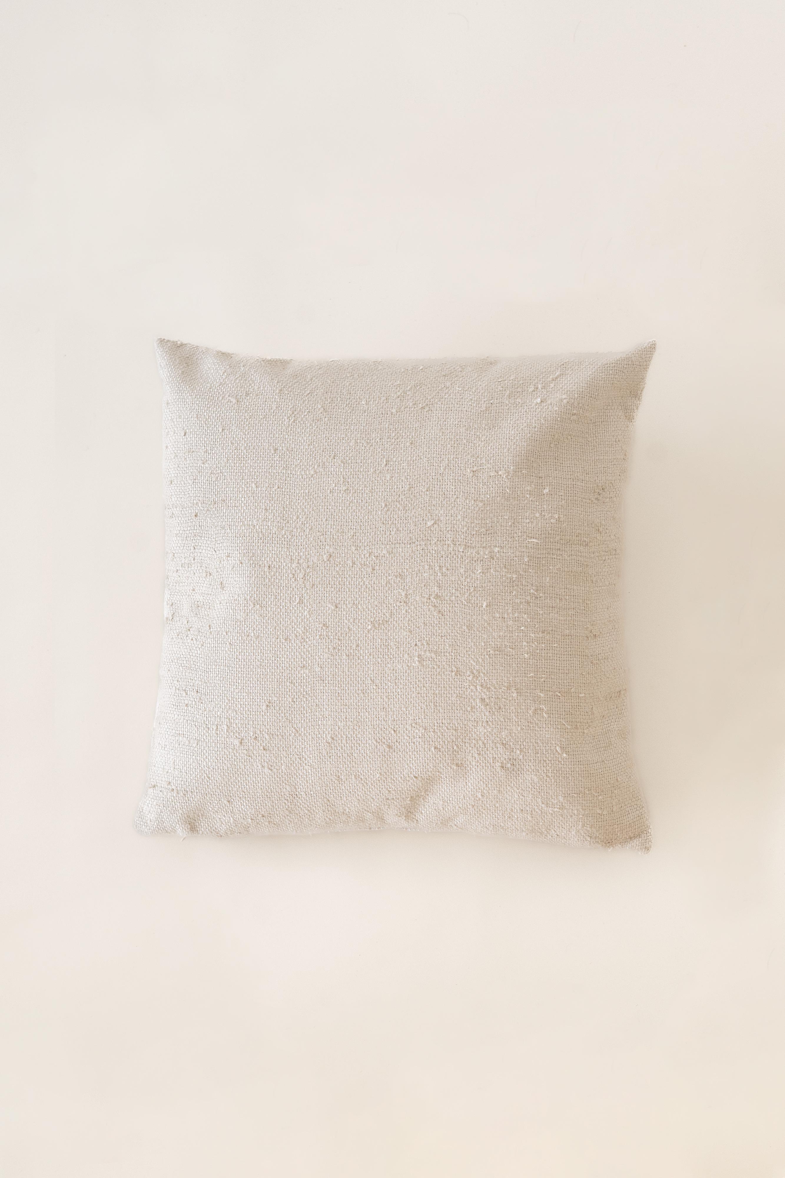 Mid-Century moderno Cuscino da tappezzeria Pine di Bossa Home Collection, 2025 in vendita
