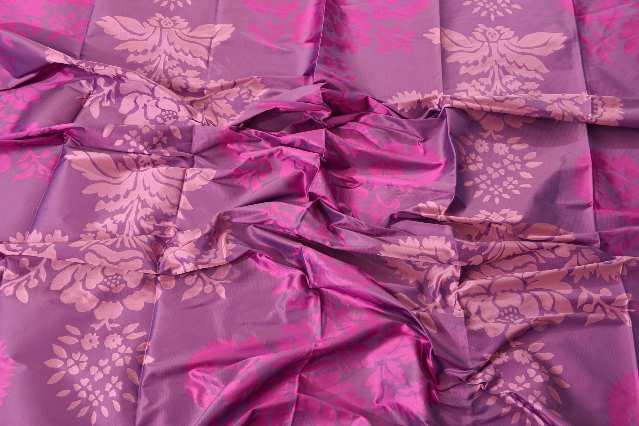 English Textile Fabric  Silk Designer Guild For Sale