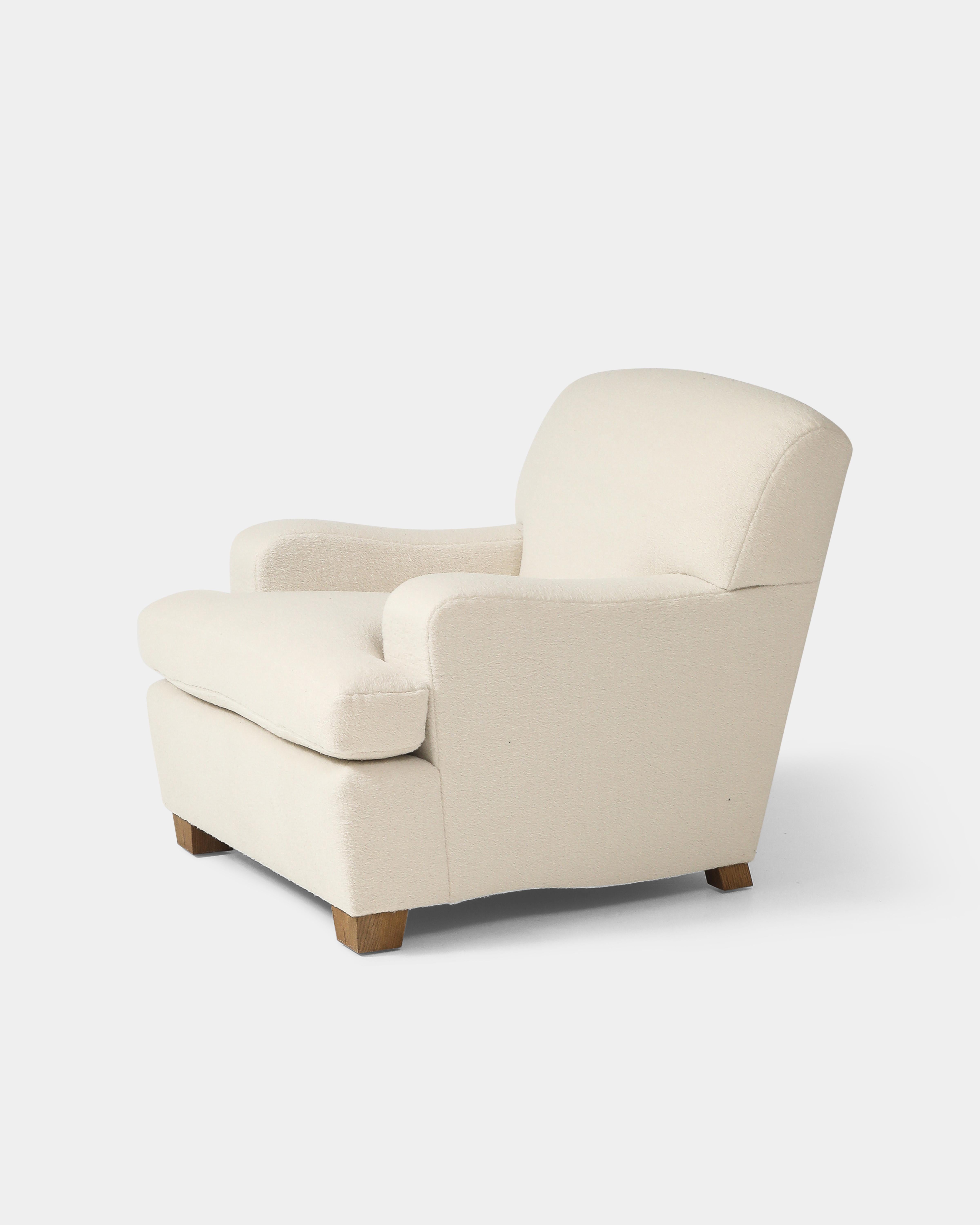 Upholstery, Solid Wood, and Oak 