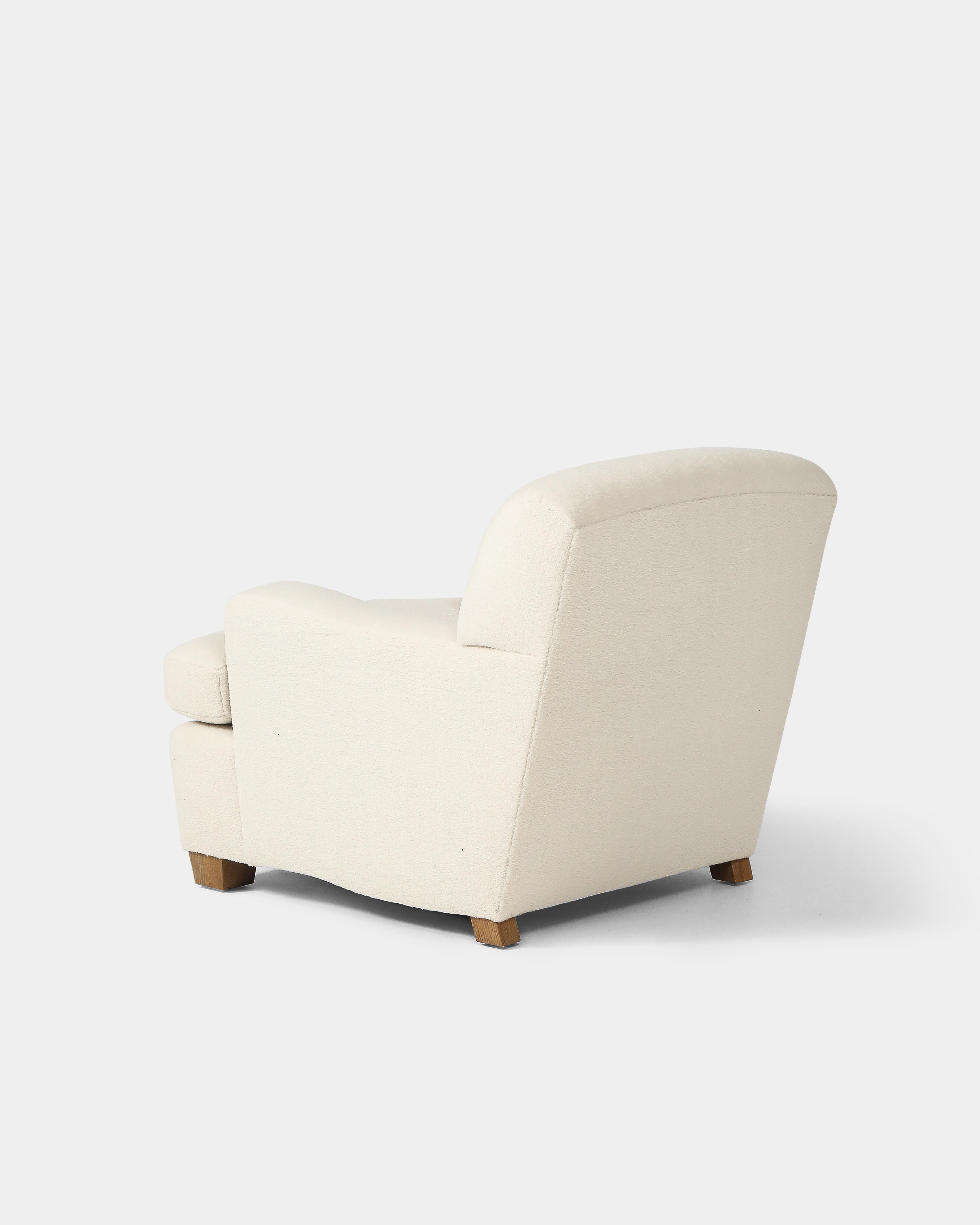 Tissu d'ameublement Upholstery, Solid Wood, and Oak 
