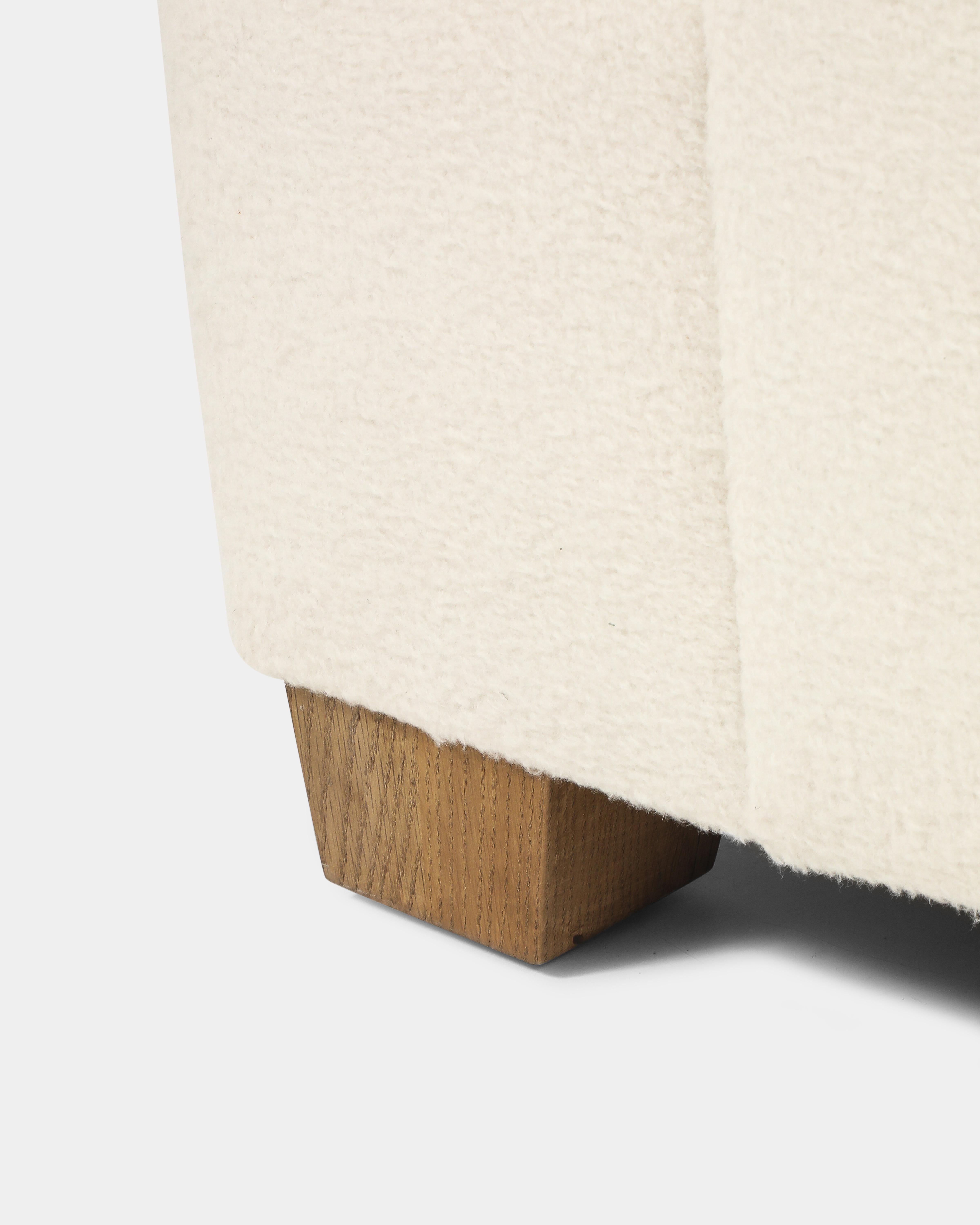Upholstery, Solid Wood, and Oak 