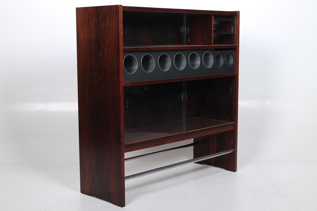 Mid-Century Modern Upright Bar in Rosewood with Formica Top and Original Interior, 1960´s, Vintage