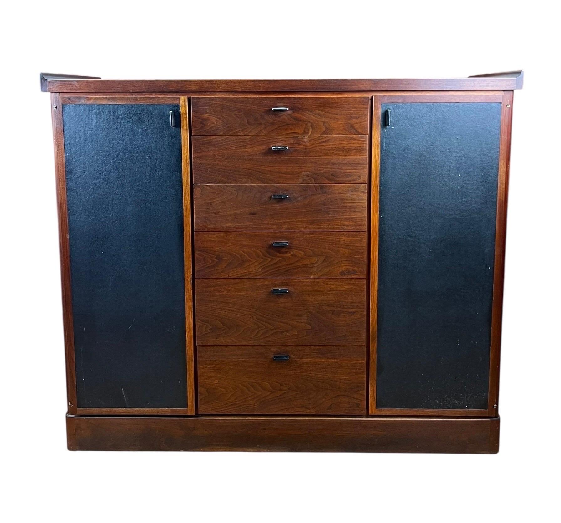 Upright Buffet / Credenza in the Style of Jack Cartwright For Sale