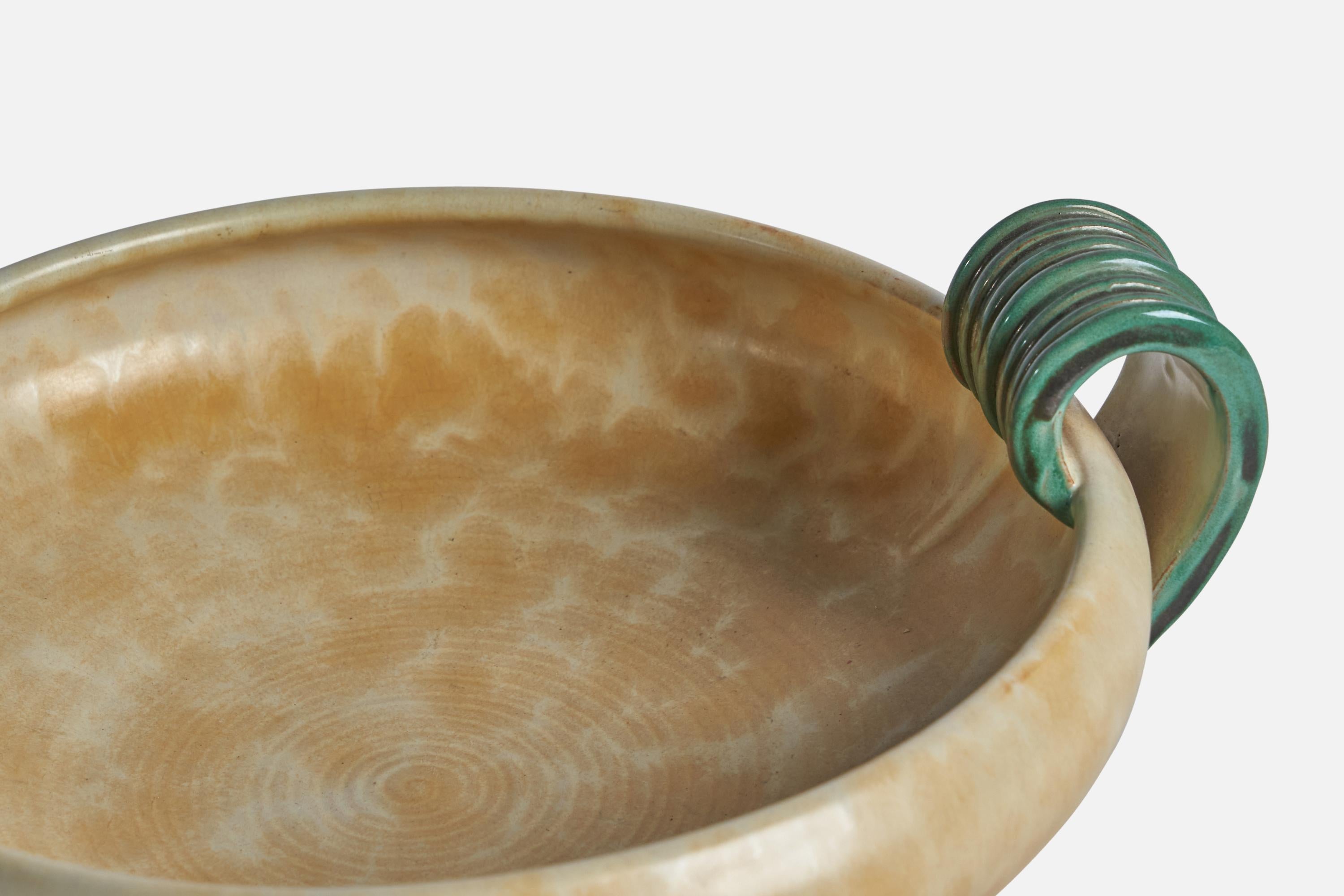 Upsala Ekeby, Bowl, Earthenware, Sweden, 1930s In Good Condition For Sale In High Point, NC