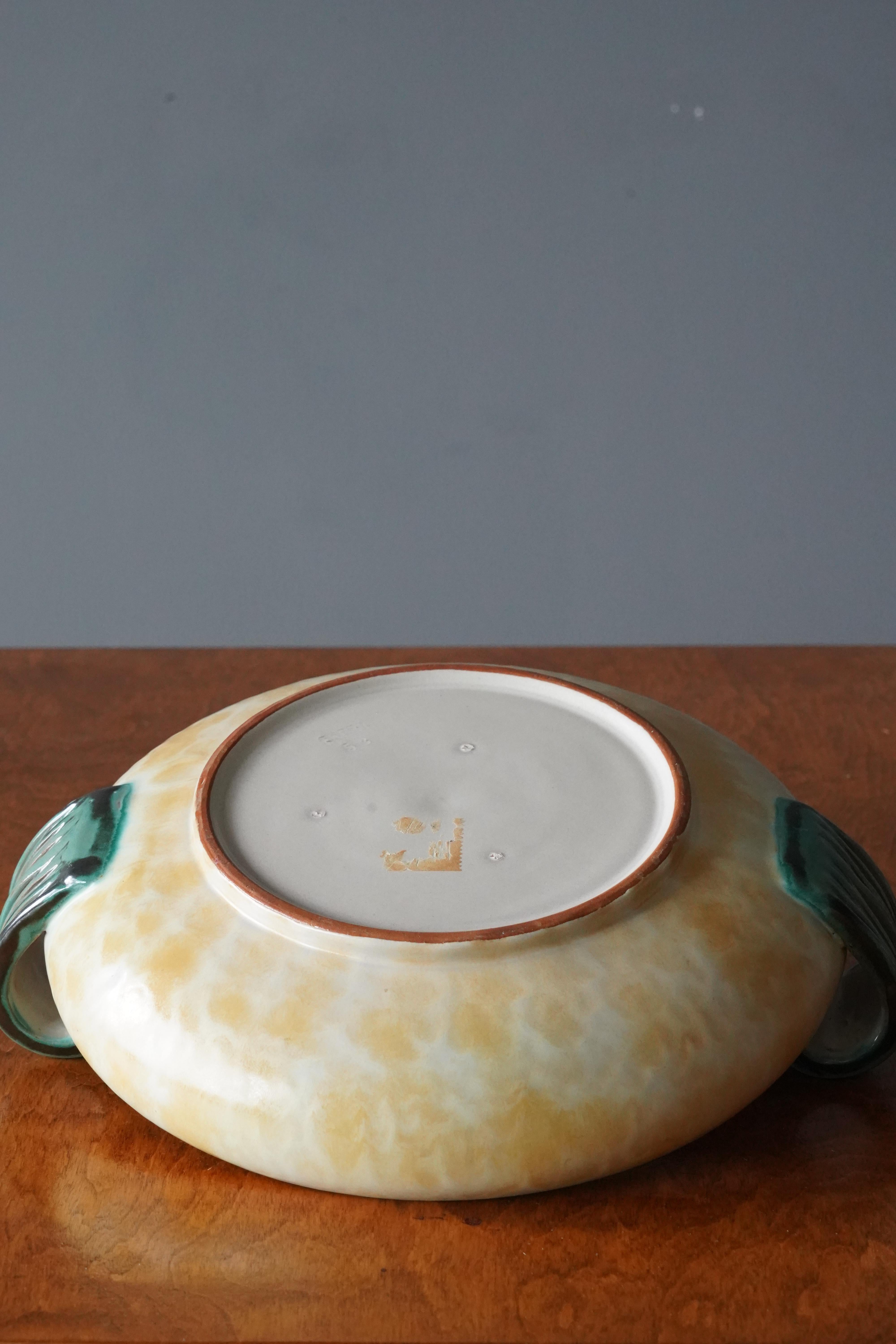 Upsala-Ekeby, Bowl, Yellow Green Glazed Earthenware, Sweden, 1940s In Good Condition In High Point, NC