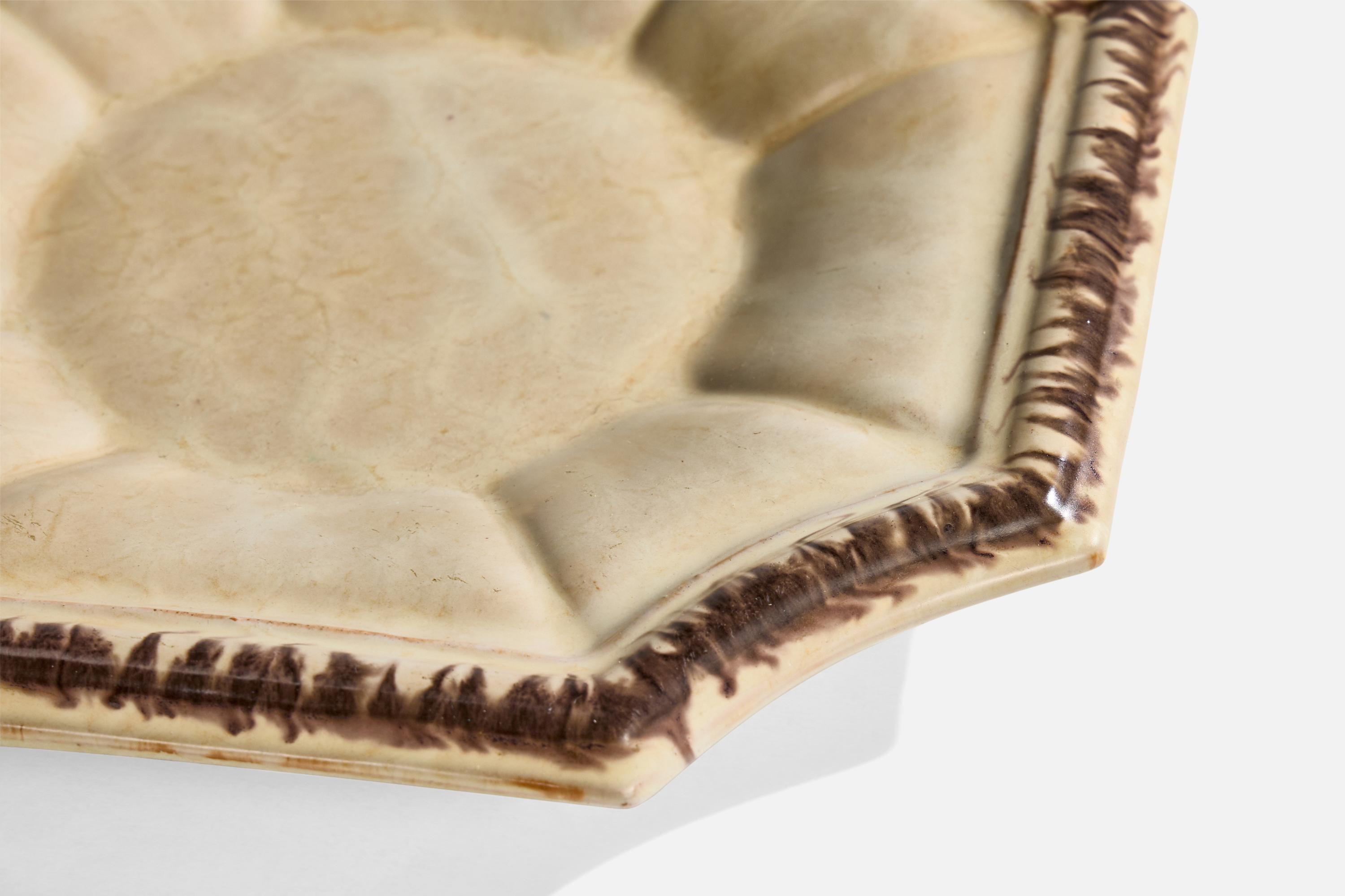 Cotto Upsala Ekeby, Piatto, Terracotta, Svezia, anni '30 in vendita