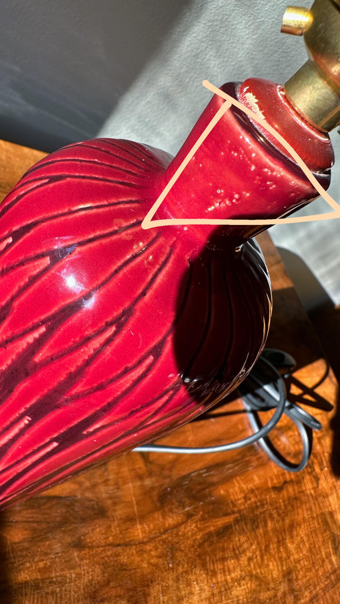Upsala-Ekeby Earthenware Table Lamp TOKYO in red by Mari Simmulson. 1960s. For Sale 5