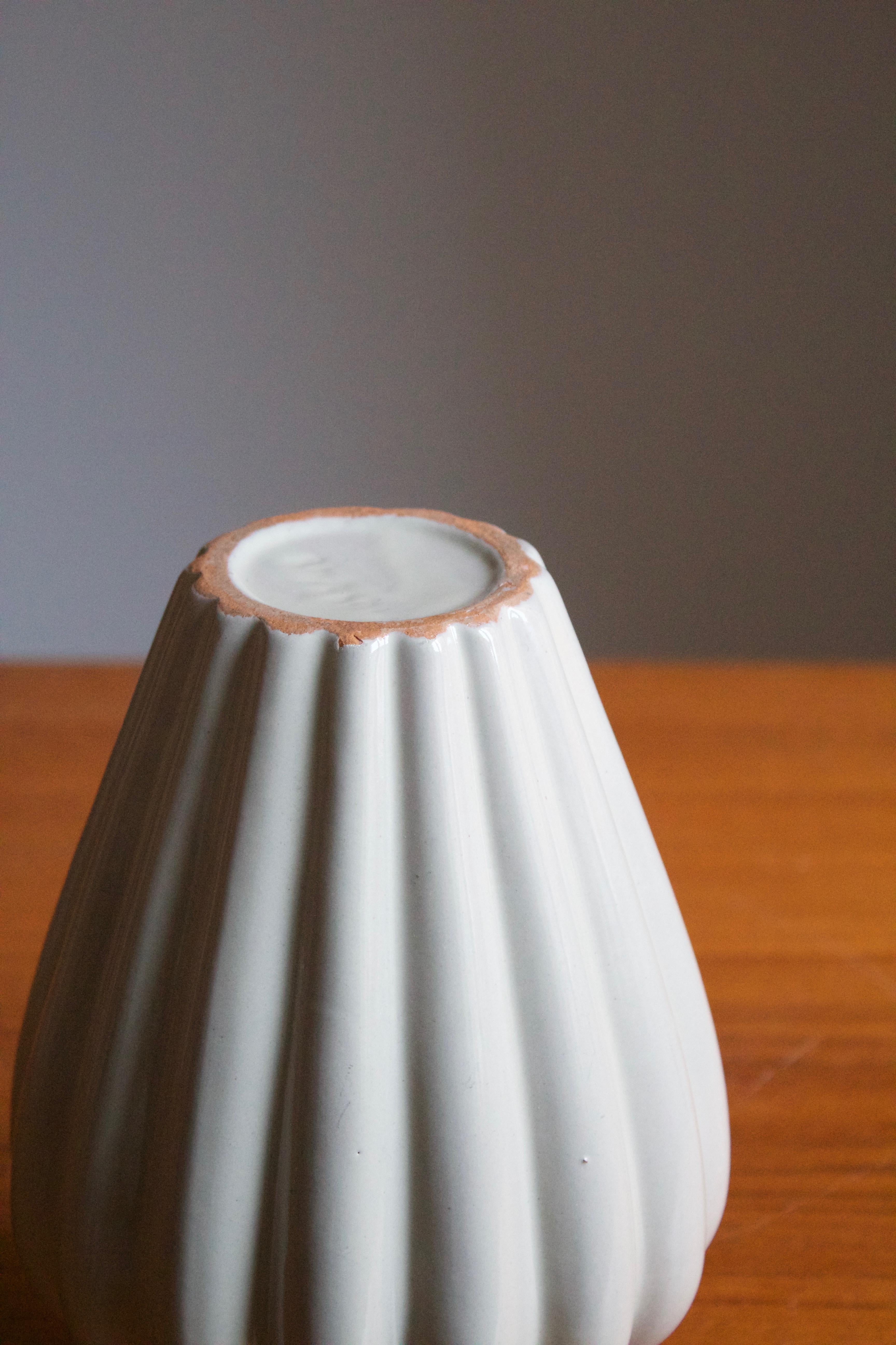 Mid-20th Century Upsala-Ekeby, Fluted Vase, White Grey Glazed Earthenware, Sweden, 1930s