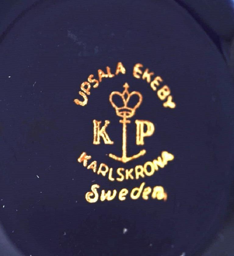 Upsala-Ekeby / Karlskrona, Ceramic Vase, Navy Blue Glaze with Gold Decoration In Excellent Condition For Sale In København, Copenhagen