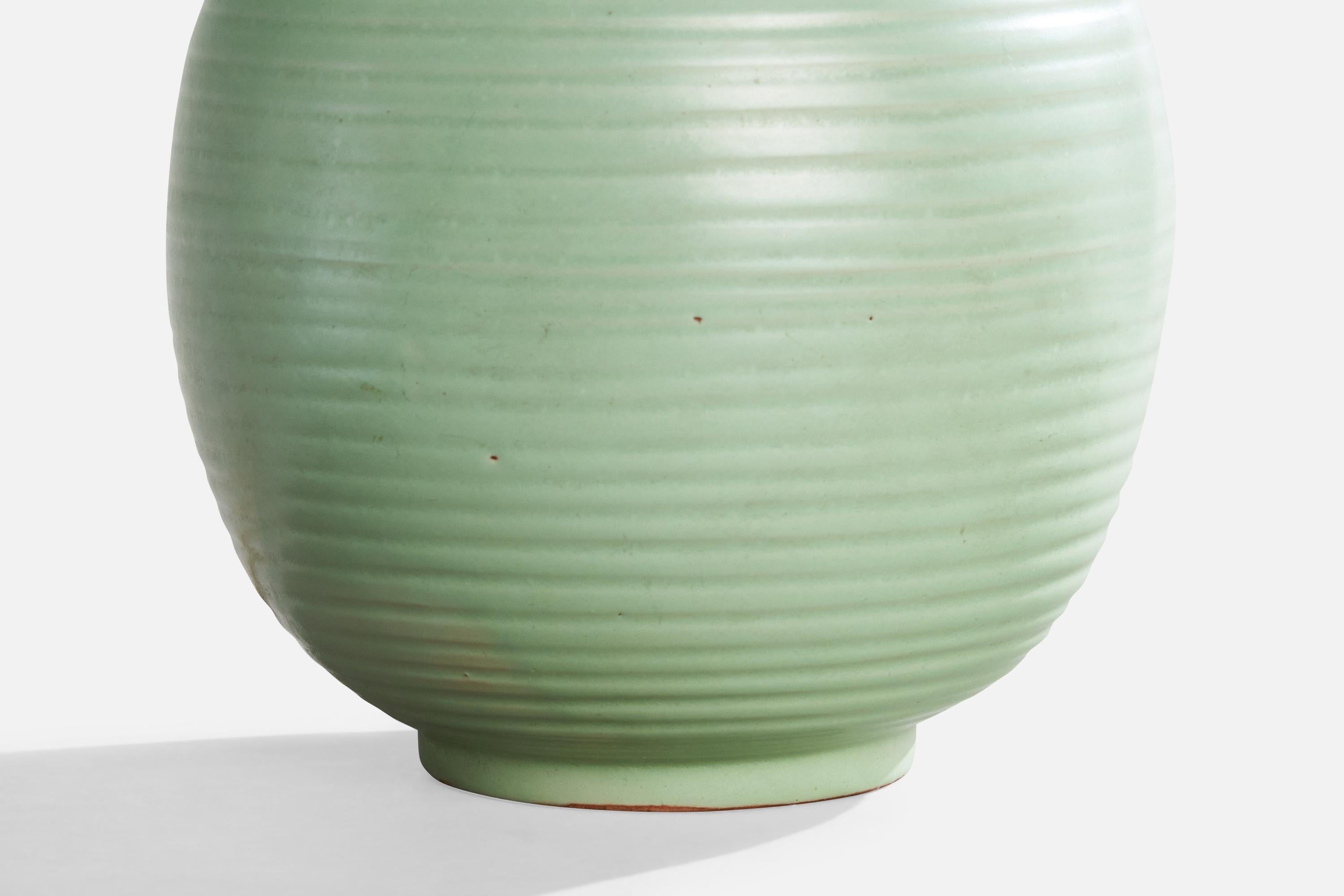 Milieu du XXe siècle Lampe de bureau Upsala Ekeby, céramique, métal, Suède, années 1930 en vente