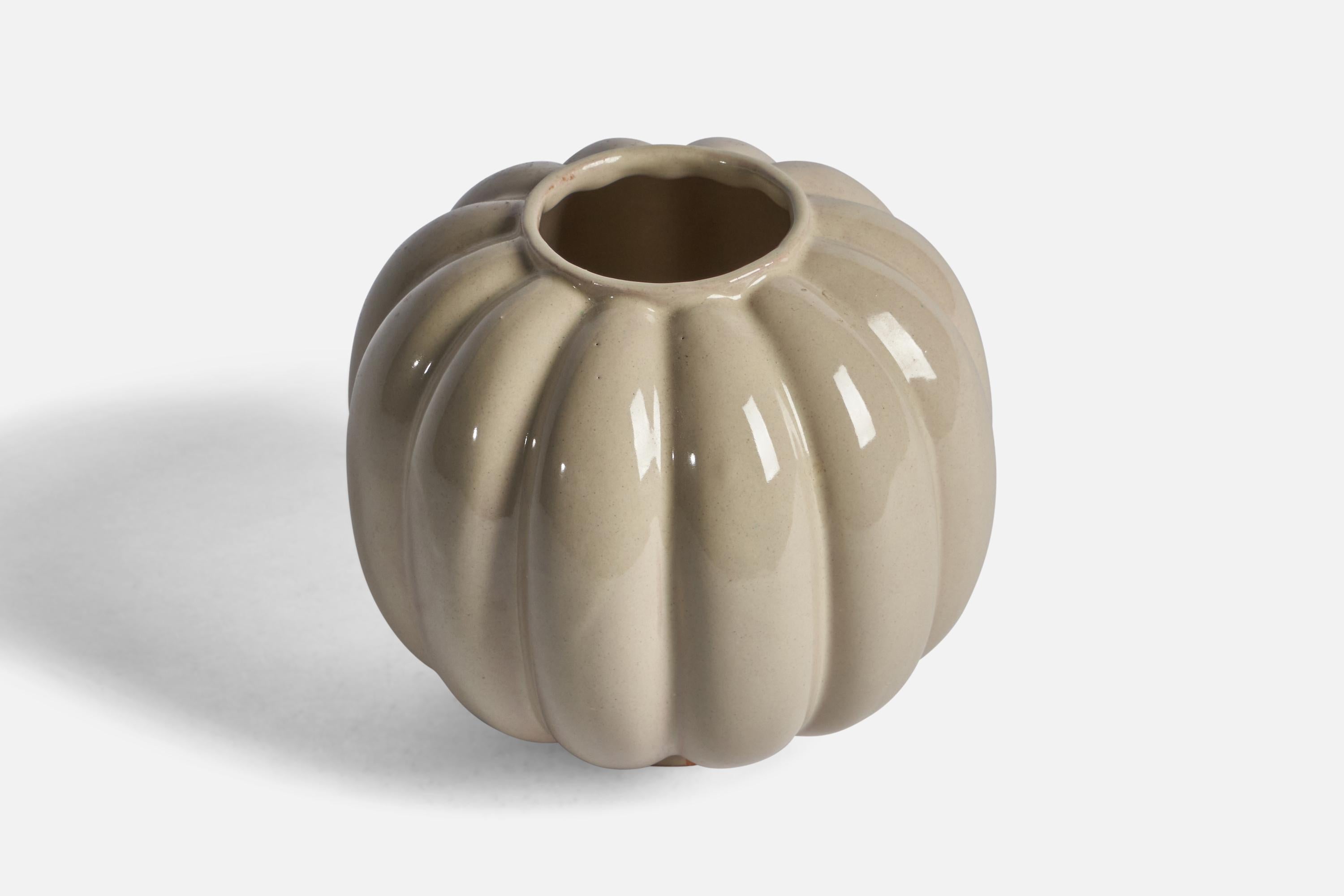 Upsala Ekeby, Vase, Steingut, Schweden, 1930er Jahre (Skandinavische Moderne) im Angebot