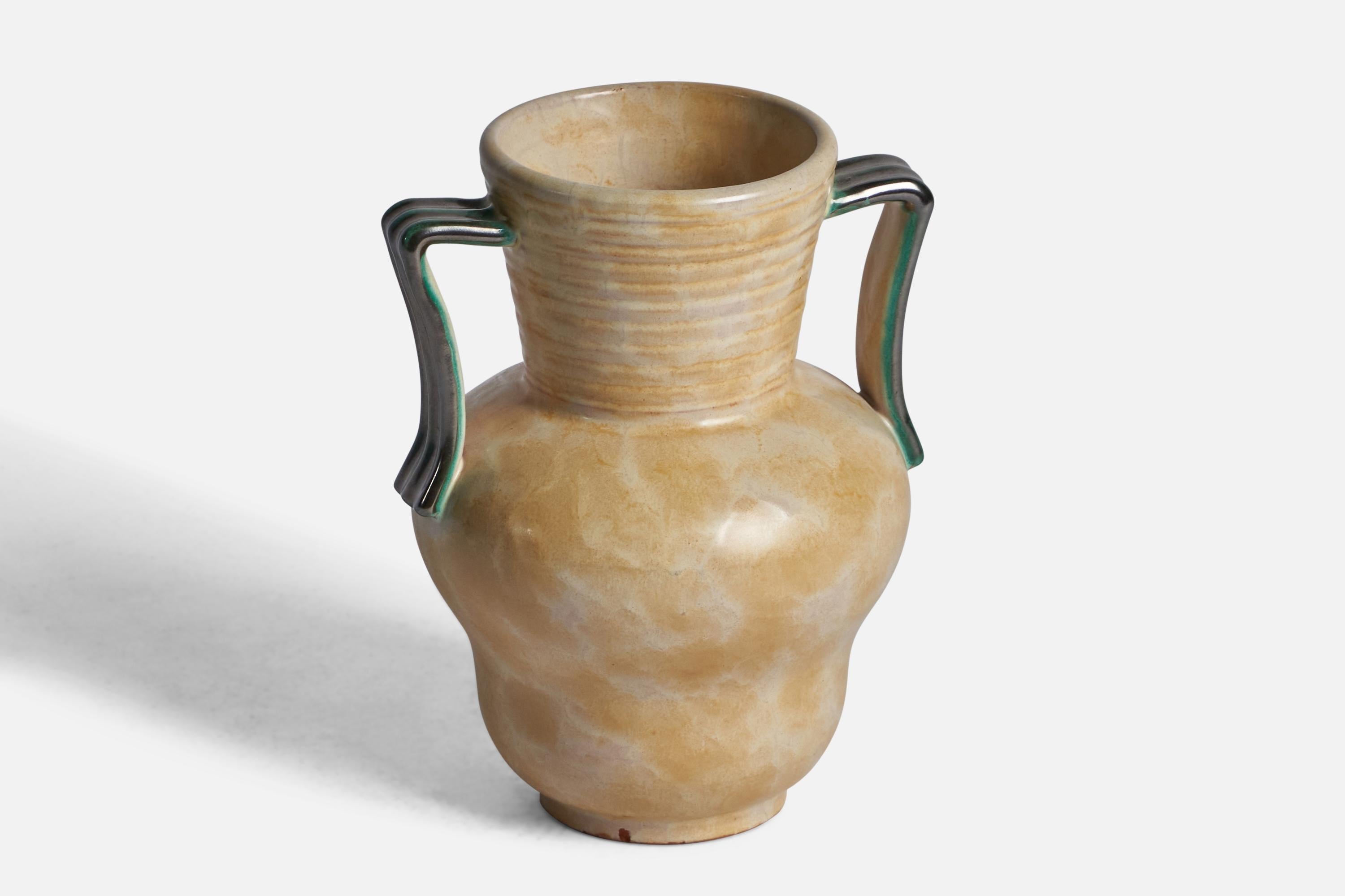 Scandinavo moderno Upsala Ekeby, Vaso, Terracotta, Svezia, anni '1930 in vendita