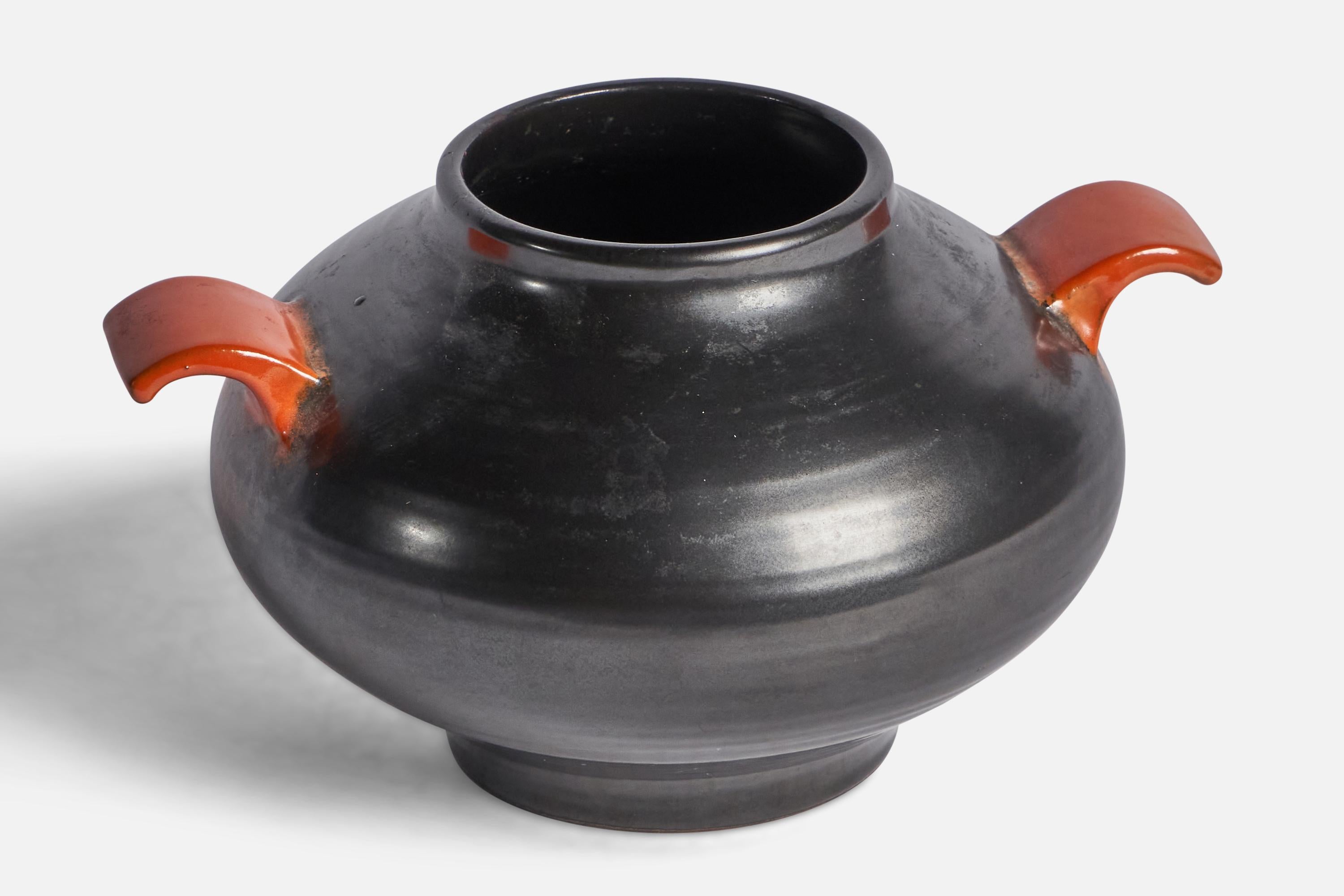 Scandinavo moderno Upsala Ekeby, Vaso, Terracotta, Svezia, anni '1930 in vendita