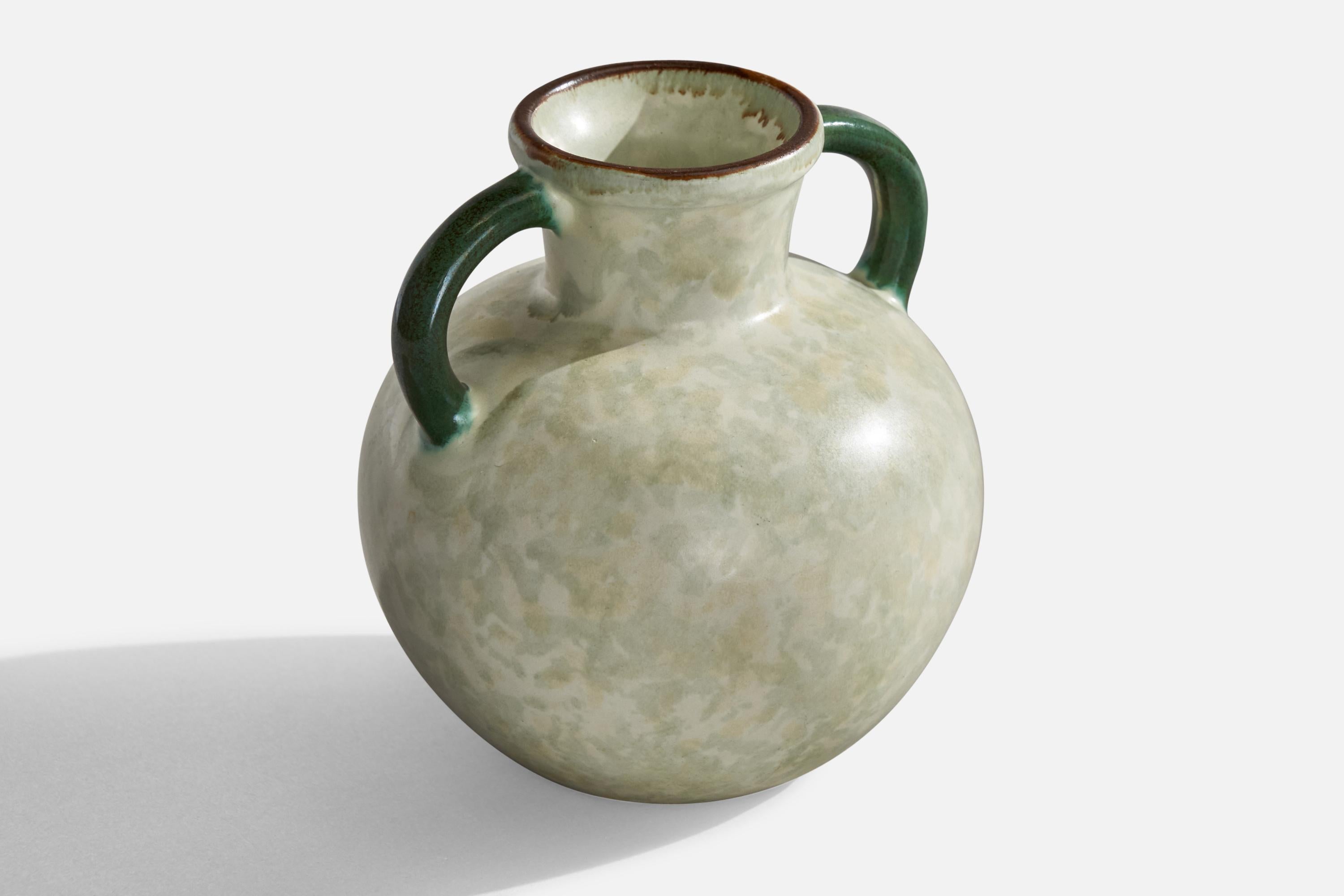 Scandinavo moderno Upsala Ekeby, Vaso, Terracotta, Svezia, anni '1930 in vendita