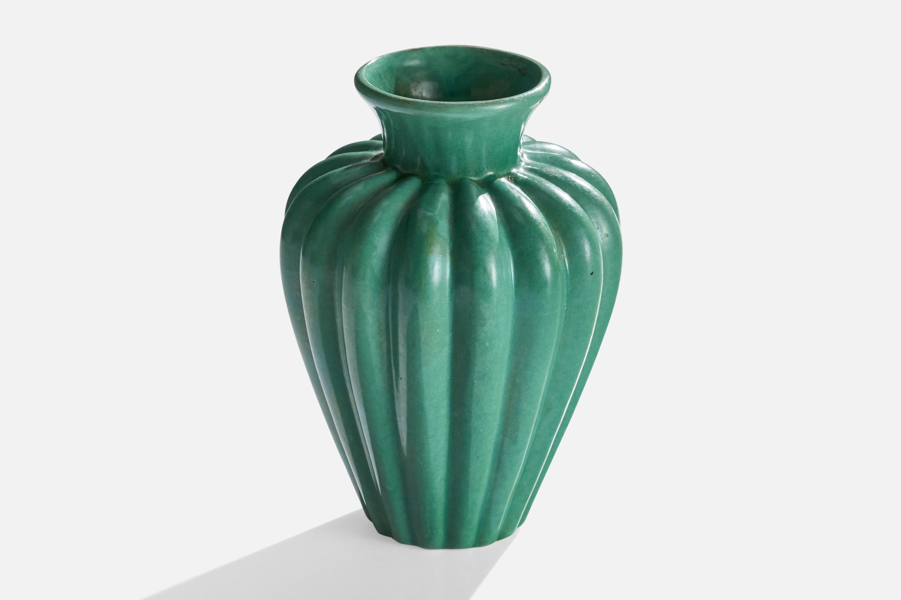 Scandinavo moderno Upsala Ekeby, Vaso, Terracotta, Svezia, anni '1930 in vendita