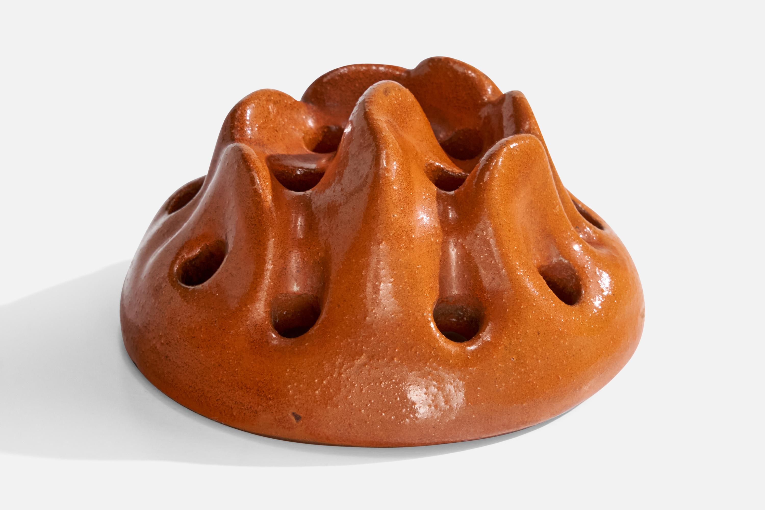 Scandinavo moderno Upsala Ekeby, Vaso, Terracotta, Svezia, anni '30. in vendita