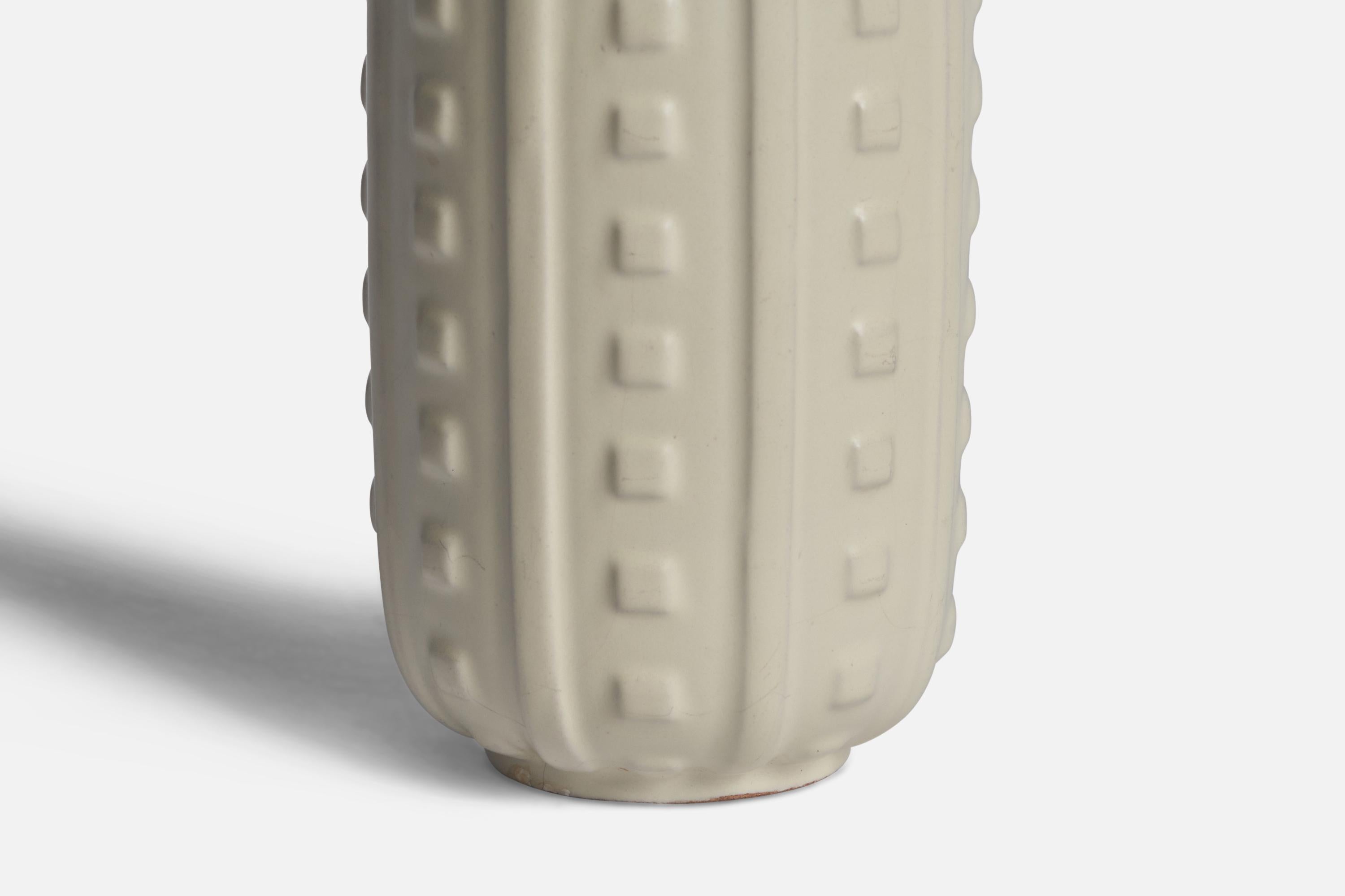 Upsala Ekeby, Vaso, Terracotta, Svezia, anni '1930 In condizioni buone in vendita a High Point, NC