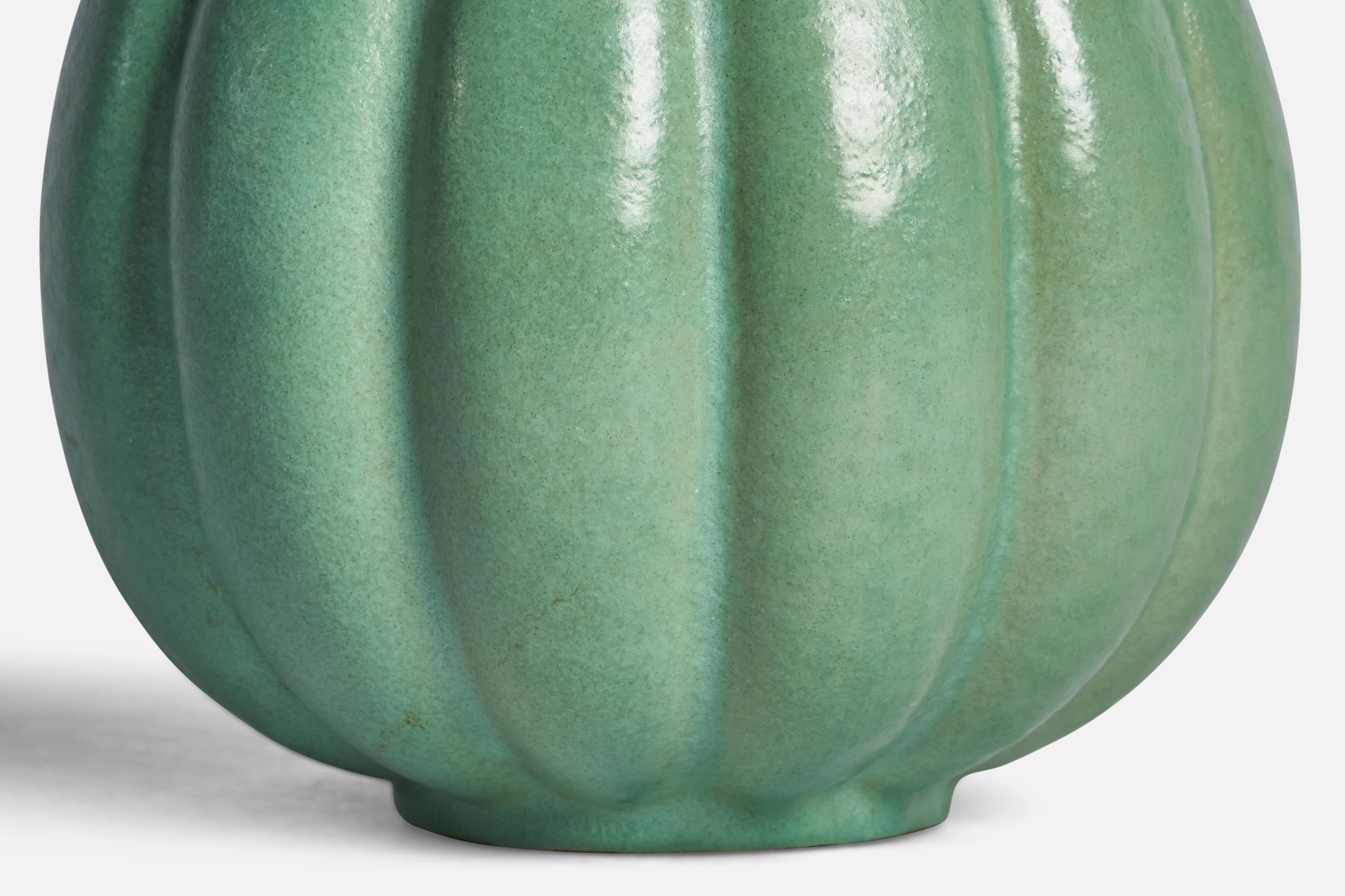 Upsala Ekeby, Vaso, Terracotta, Svezia, anni '1930 In condizioni buone in vendita a High Point, NC