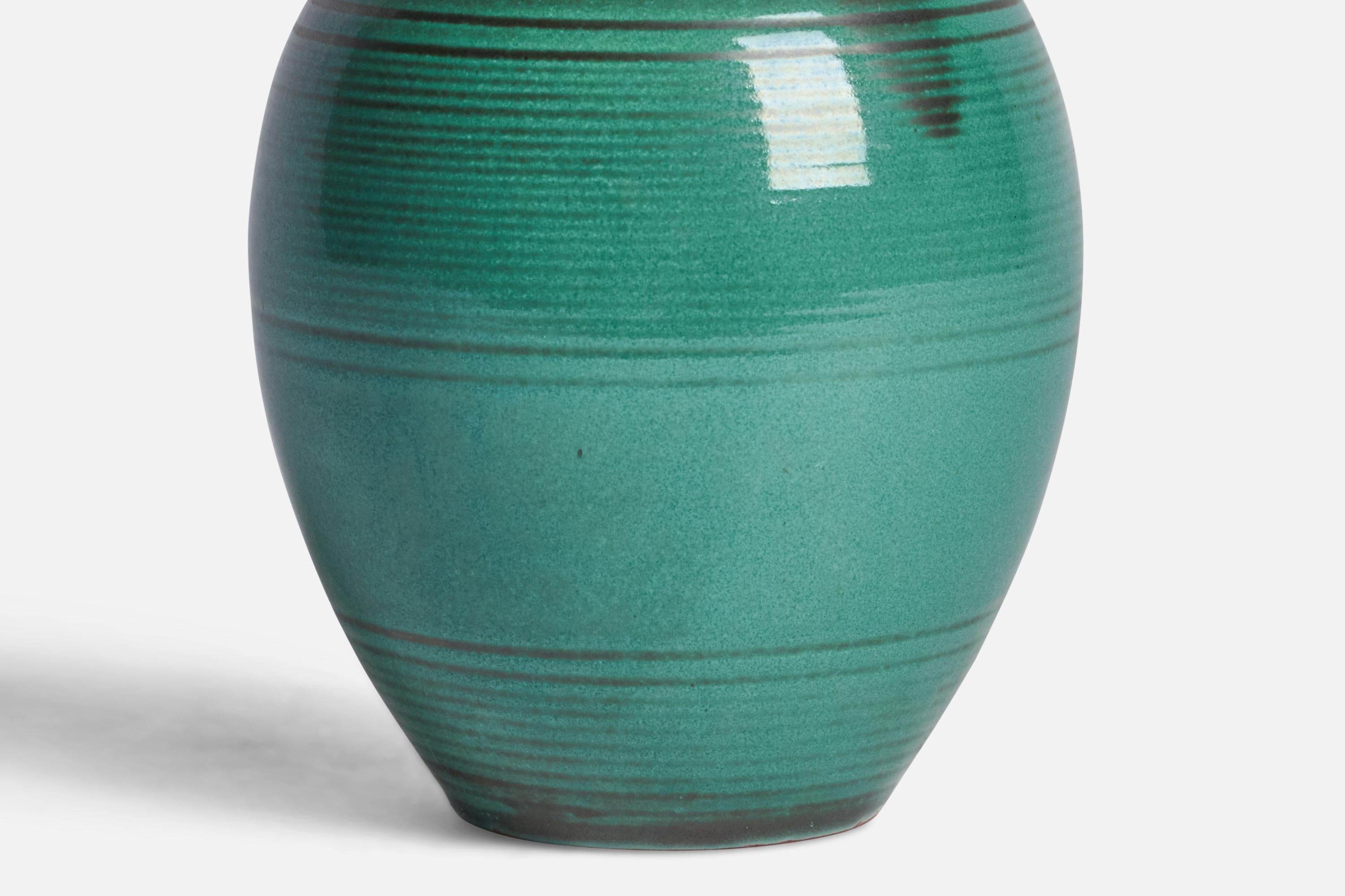 Upsala Ekeby, Vase, Earthenware, Sweden, 1930s In Good Condition For Sale In High Point, NC