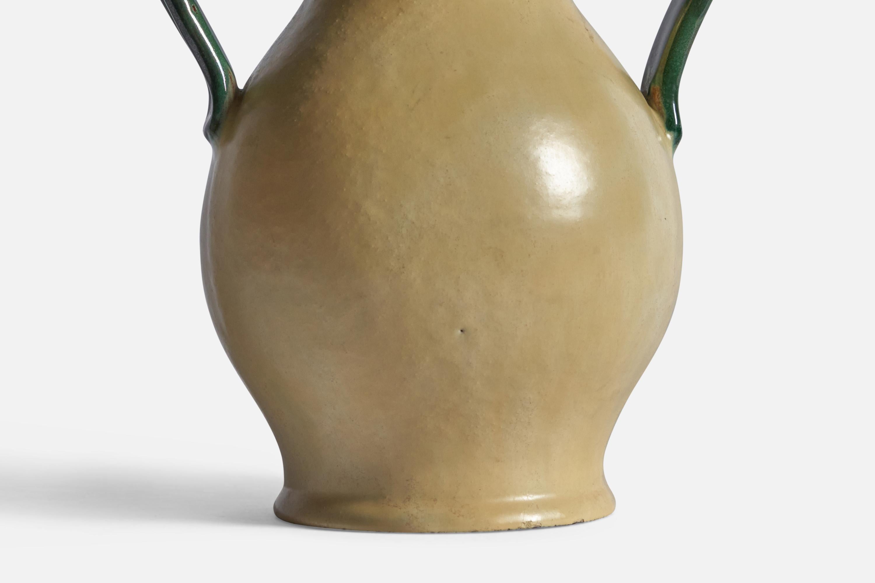 Upsala Ekeby, Vaso, Terracotta, Svezia, anni '1930 In condizioni buone in vendita a High Point, NC