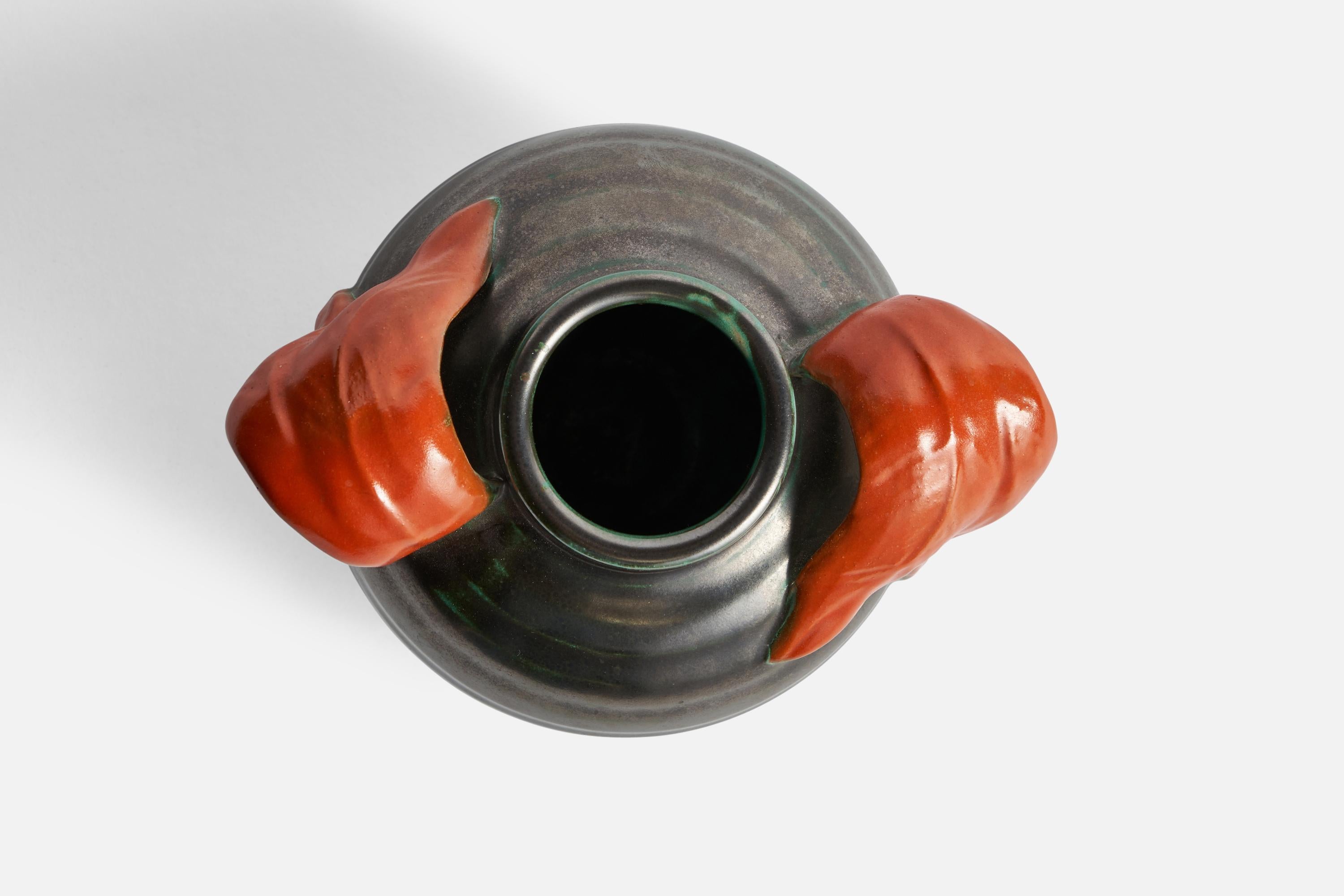 Upsala Ekeby, Vaso, Terracotta, Svezia, anni '1930 In condizioni buone in vendita a High Point, NC