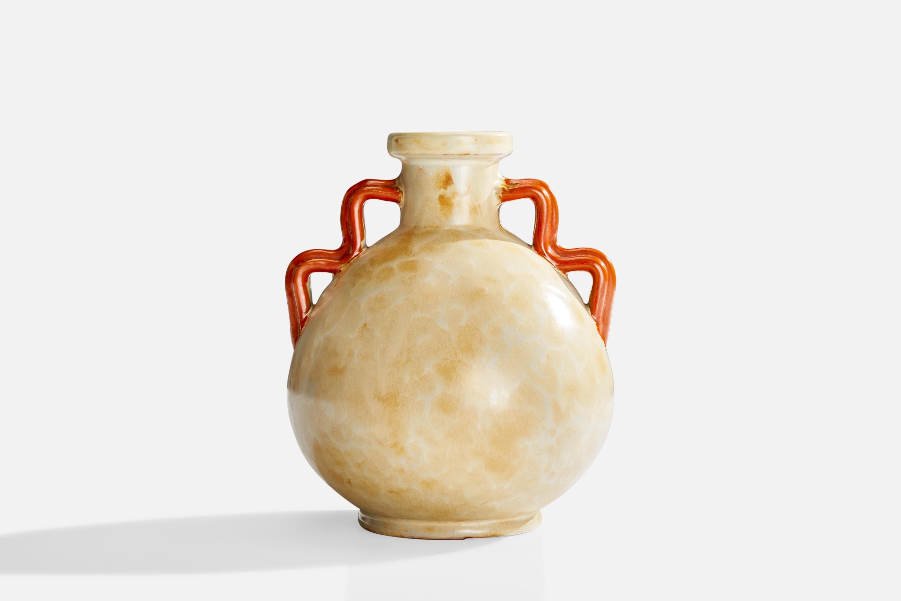 Upsala Ekeby, Vase, Earthenware, Sweden, 1930s In Good Condition For Sale In High Point, NC