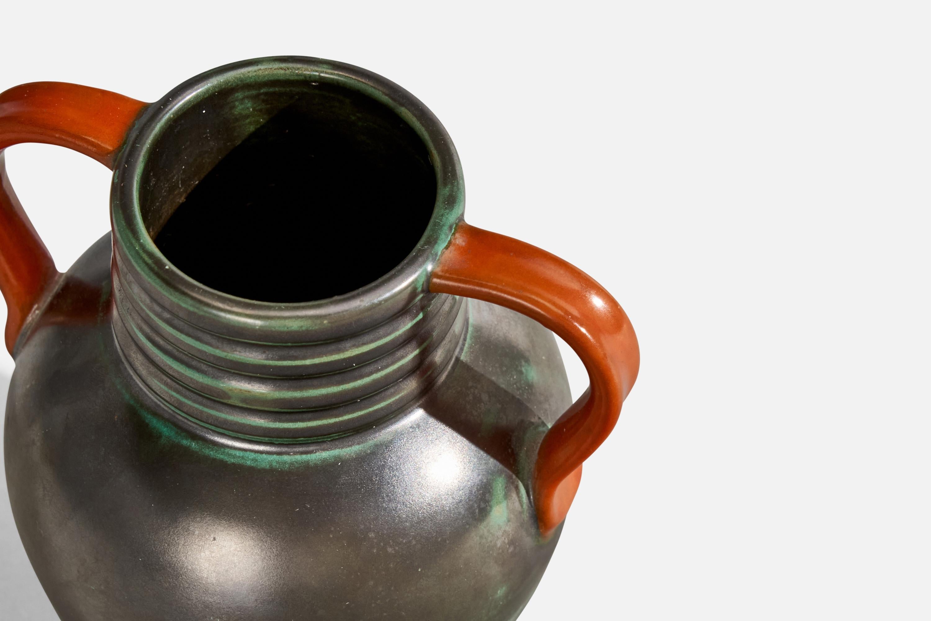 Upsala Ekeby, Vaso, Terracotta, Svezia, anni '1930 In condizioni buone in vendita a High Point, NC