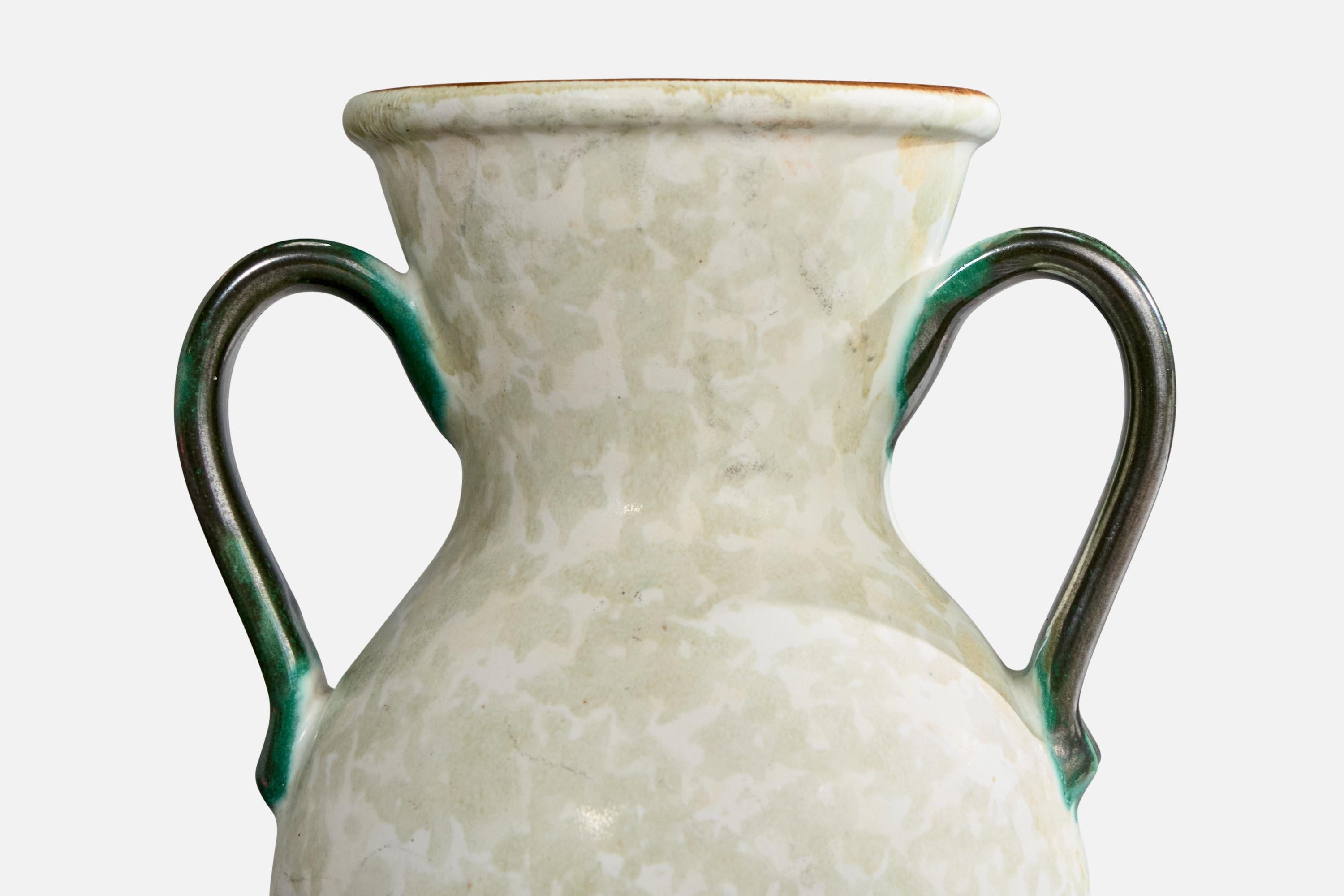 Upsala Ekeby, Vase, Earthenware, Sweden, 1930s In Good Condition For Sale In High Point, NC