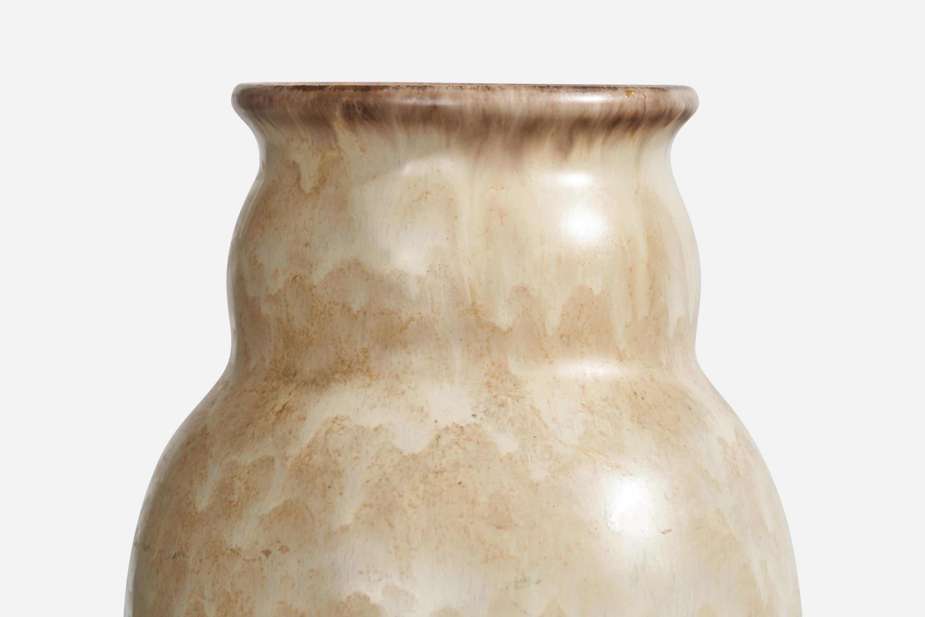 Metà XX secolo Upsala Ekeby, Vaso, Terracotta, Svezia, anni '1930 in vendita
