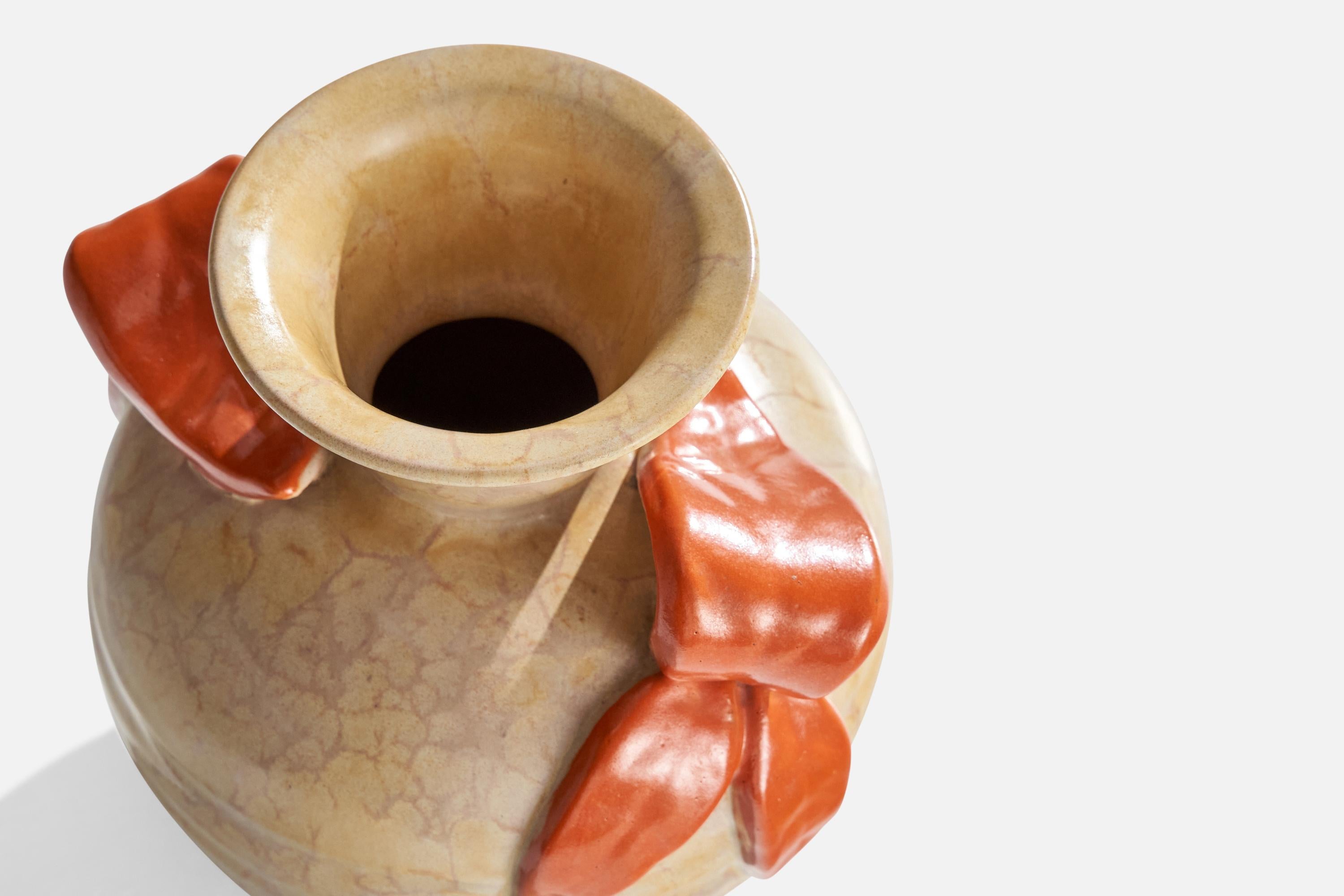Metà XX secolo Upsala Ekeby, Vaso, Terracotta, Svezia, anni '1930 in vendita