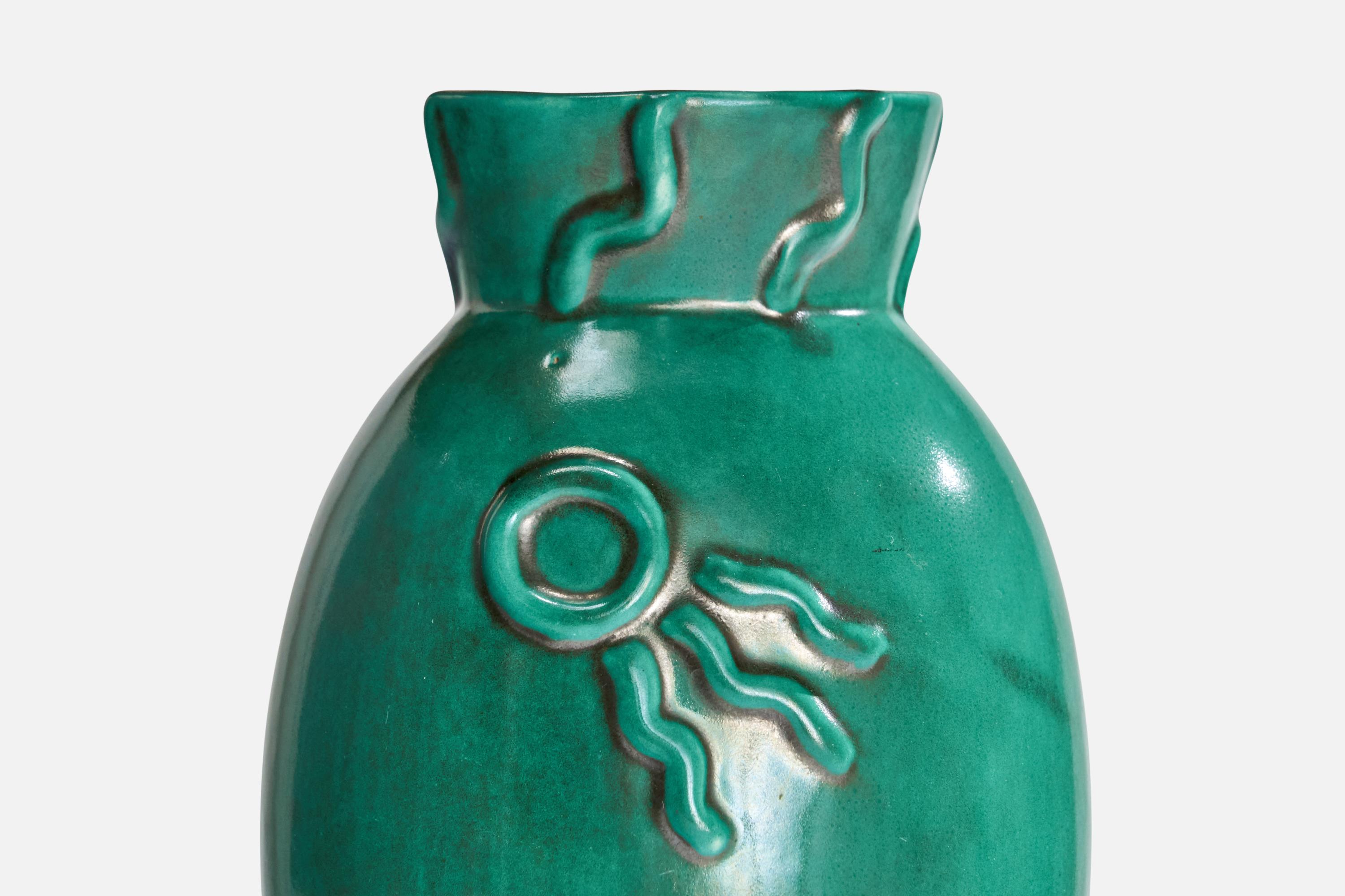 Milieu du XXe siècle Vase en faïence de Upsala Ekeby, Suède, années 1930 en vente