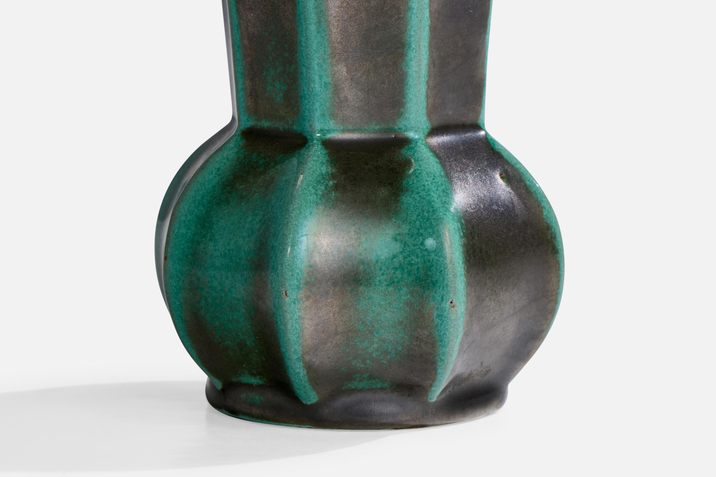 Upsala Ekeby, Jarrón, loza, Suecia, década de 1930 Loza de barro en venta