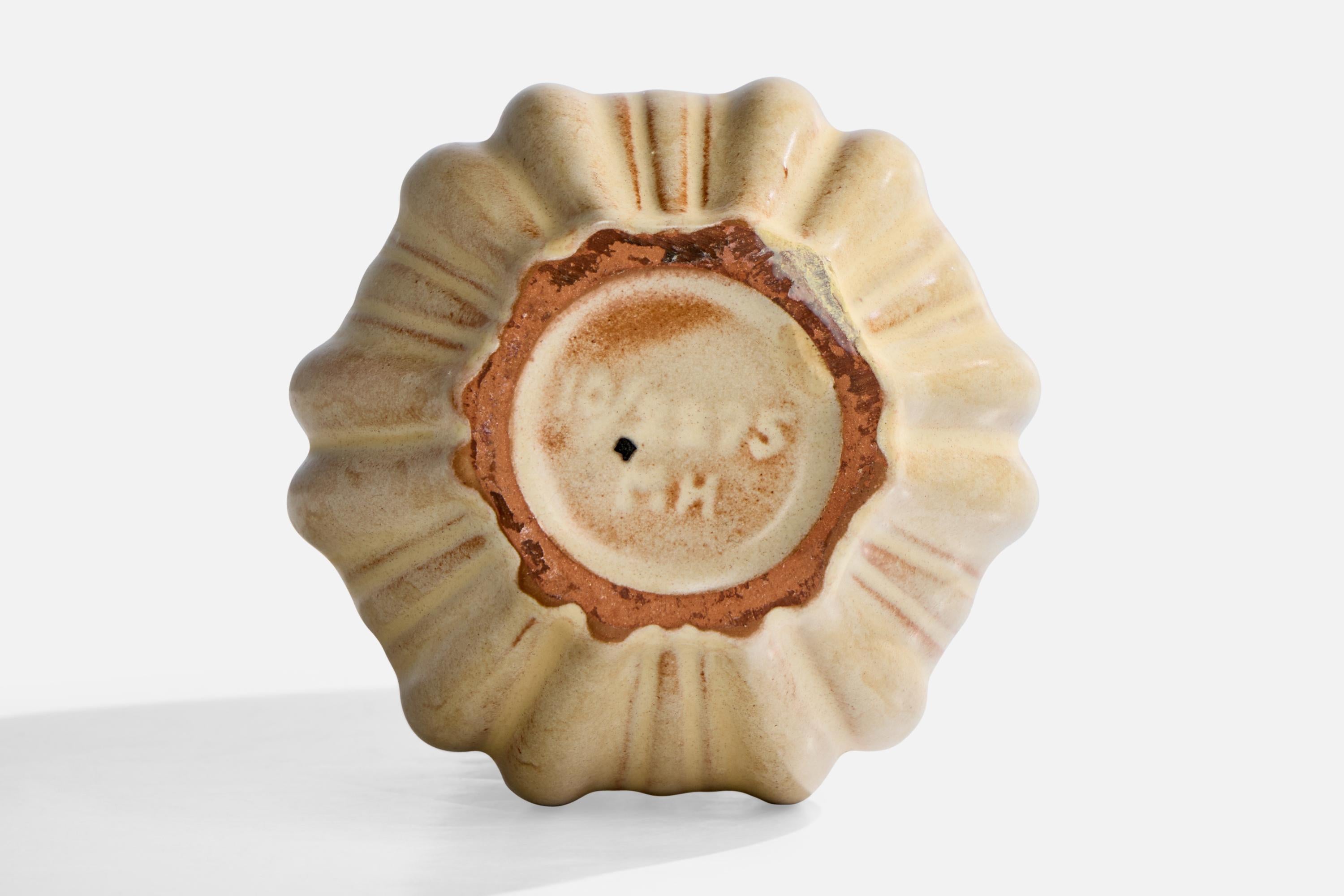 Upsala Ekeby, Vase, Earthenware, Sweden, 1930s For Sale 1